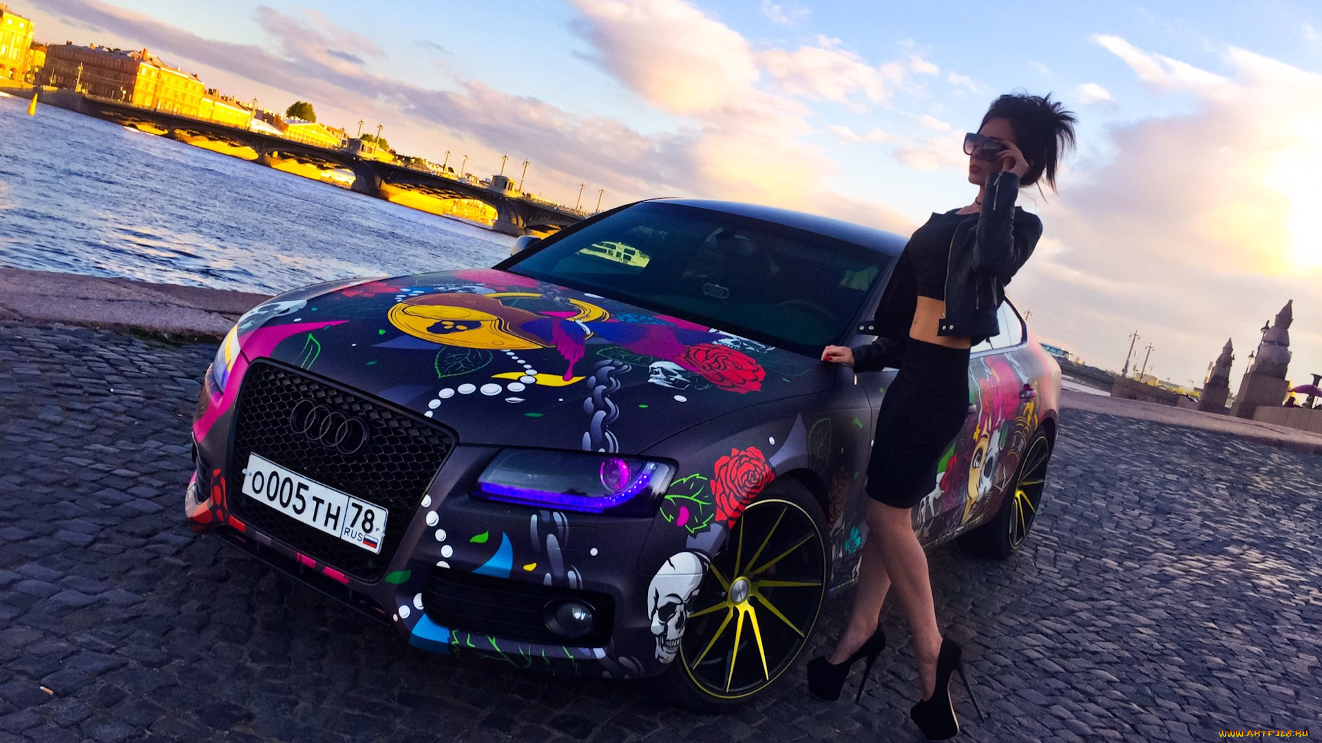 девушка, и, авто, автомобили, -авто, с, девушками, девушка, женщина, брюнетка, темноволосая, сексуальная, модель, звезда, позирует, разная, обувь, верхняя, стильная, одежда, нижнее, эротическое, бельё, трусы, лифчик, колготки, чулки, аксессуары, макияж, и, множество, элементов, на, фотографии