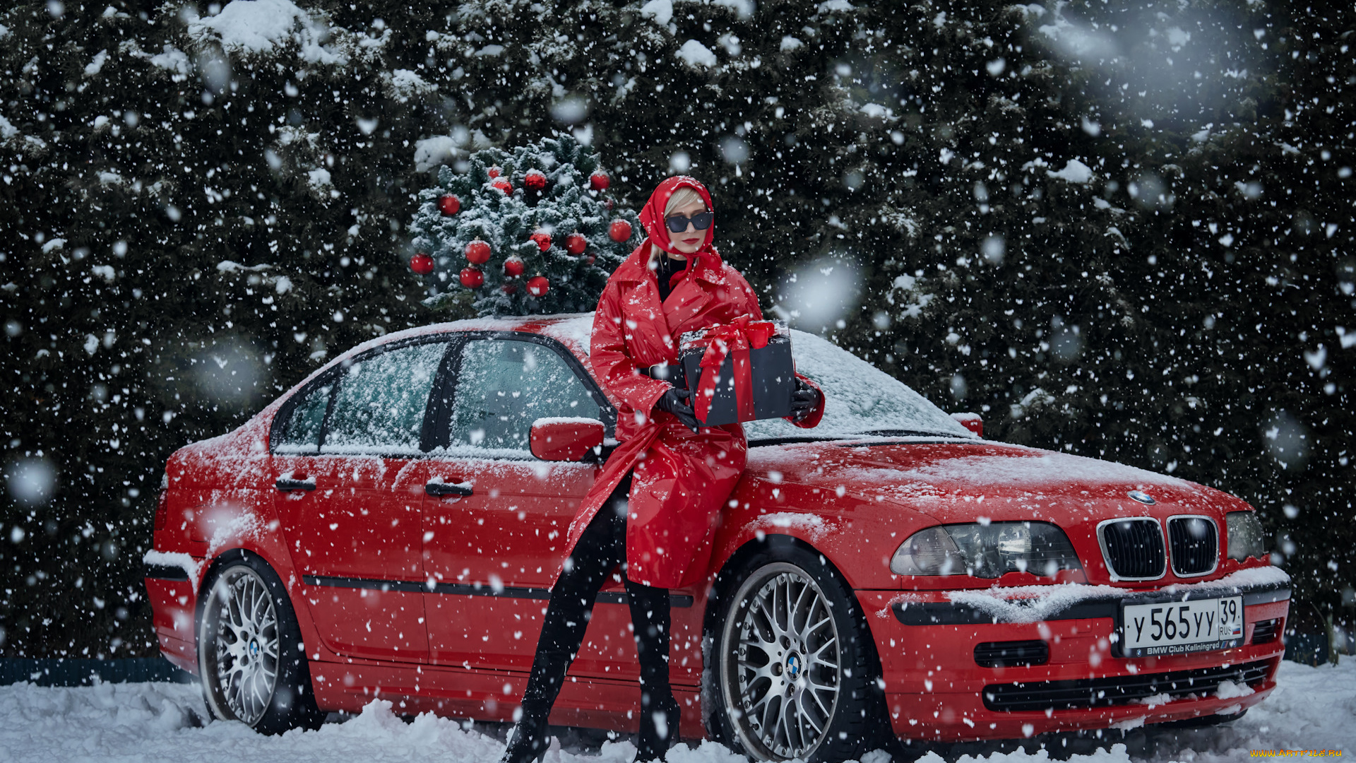 девушка, и, авто, автомобили, -авто, с, девушками, девушка, женщина, блондинка, светловолосая, сексуальная, модель, звезда, позирует, разная, обувь, верхняя, стильная, одежда, нижнее, эротическое, бельё, трусы, лифчик, колготки, чулки, аксессуары, макияж, и, множество, элементов, на, фотографии