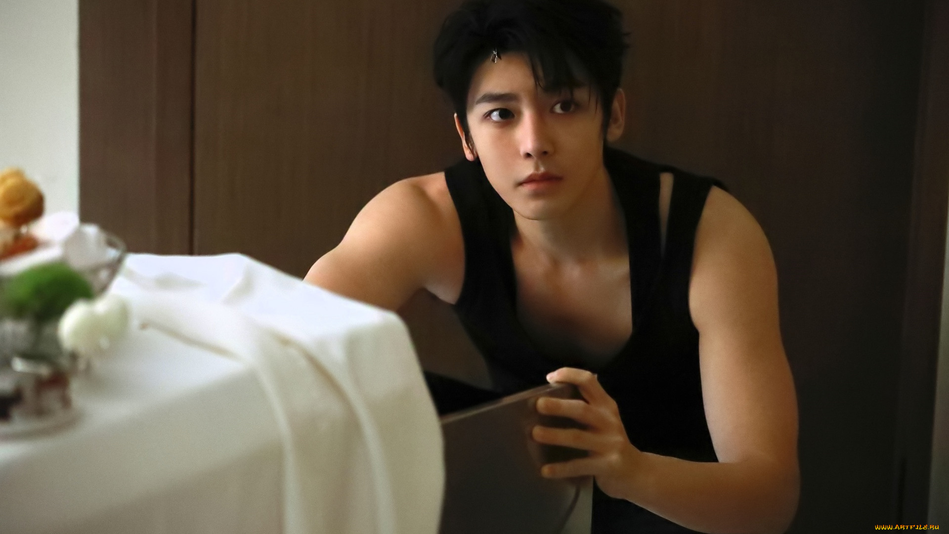 мужчины, hou, ming, hao, актер, майка, стол