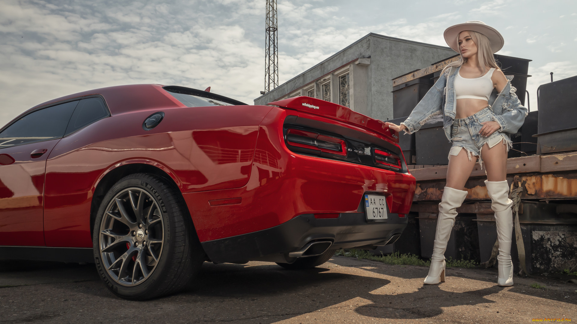 девушка, и, авто, автомобили, -авто, с, девушками, девушка, женщина, блондинка, светловолосая, сексуальная, модель, звезда, позирует, разная, обувь, верхняя, стильная, одежда, нижнее, эротическое, бельё, трусы, лифчик, колготки, чулки, аксессуары, макияж, и, множество, элементов, на, фотографии