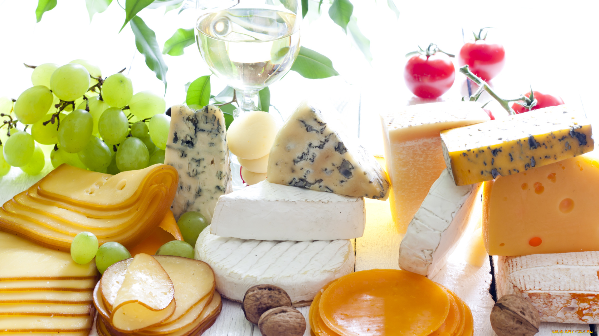 еда, сырные, изделия, сырное, ассорти, виноград, листья, вино, бокал