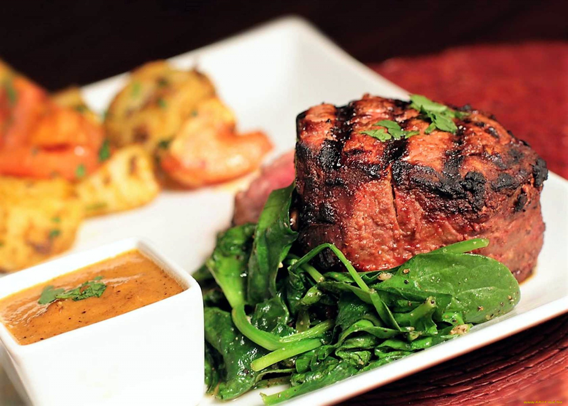 еда, мясные, блюда, мясо, шпинат, соус