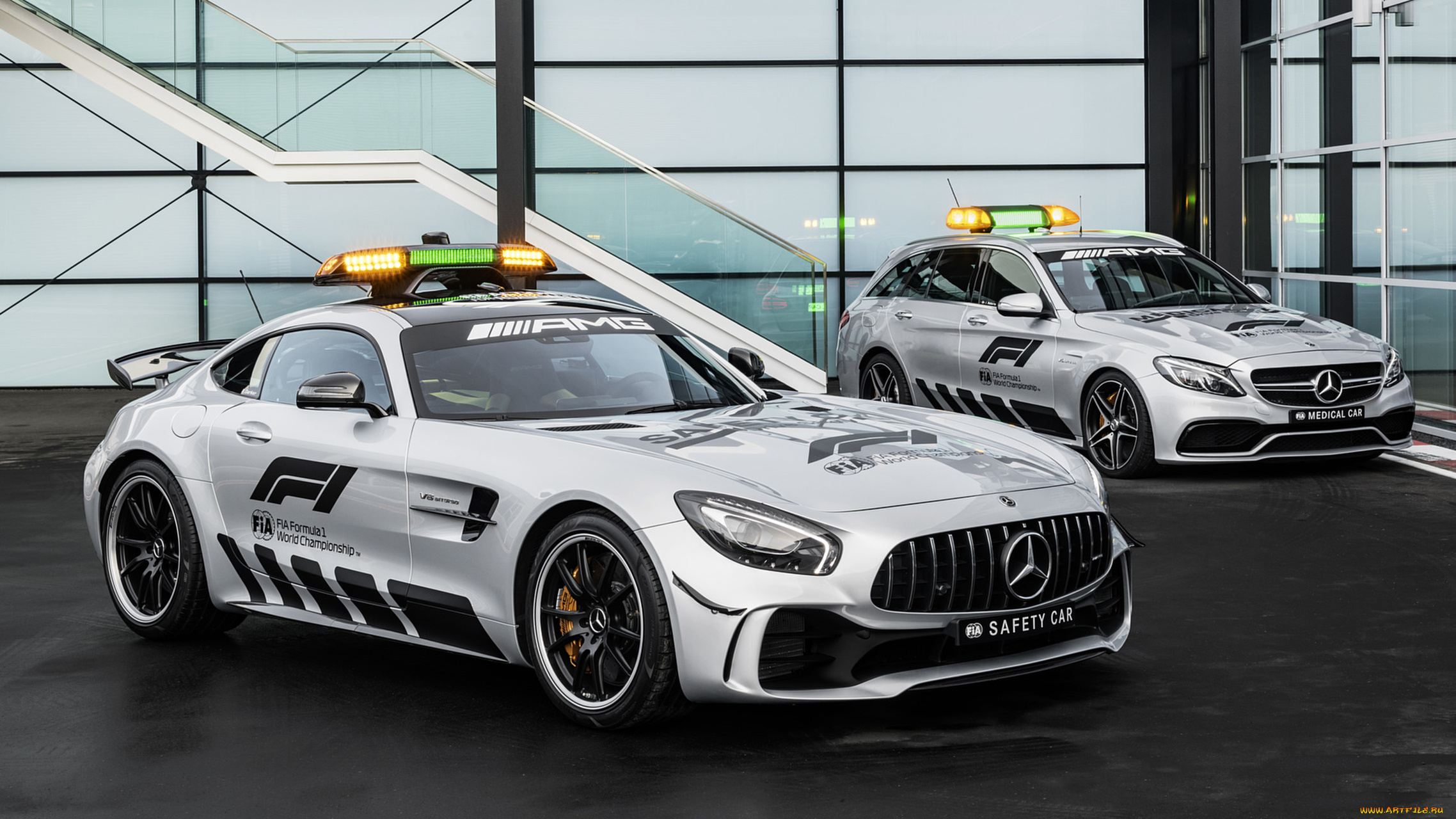 mercedes-benz, amg, gt-r, formula-1, safety, car, 2018, автомобили, полиция, amg, mercedes-benz, 2018, car, safety, formula-1, gt-r
