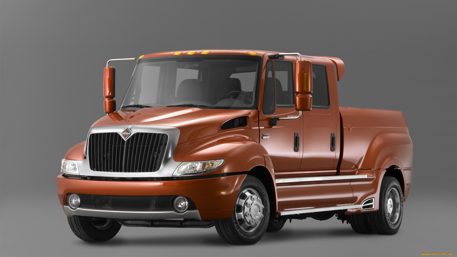 автомобили, international