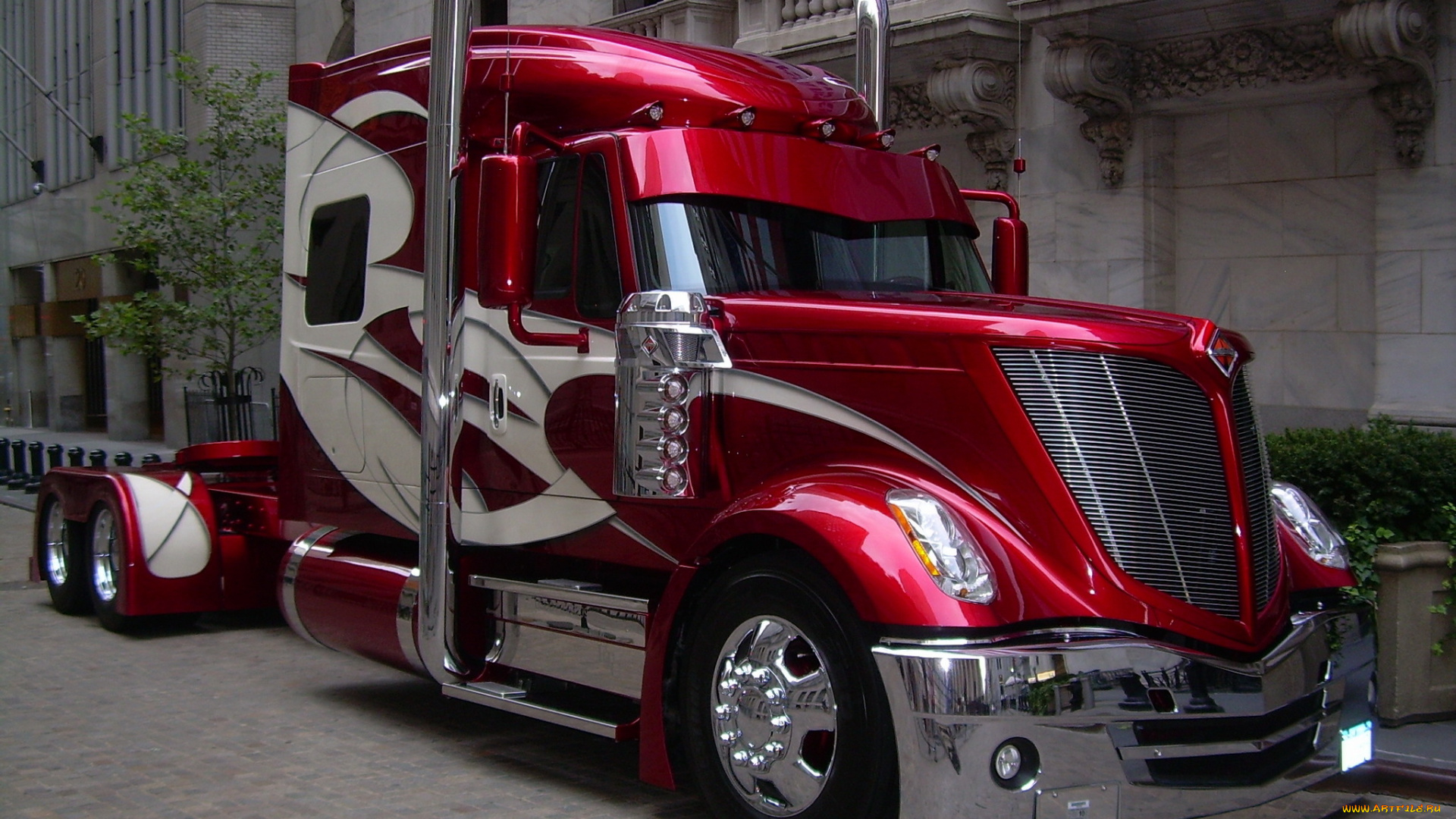 автомобили, international