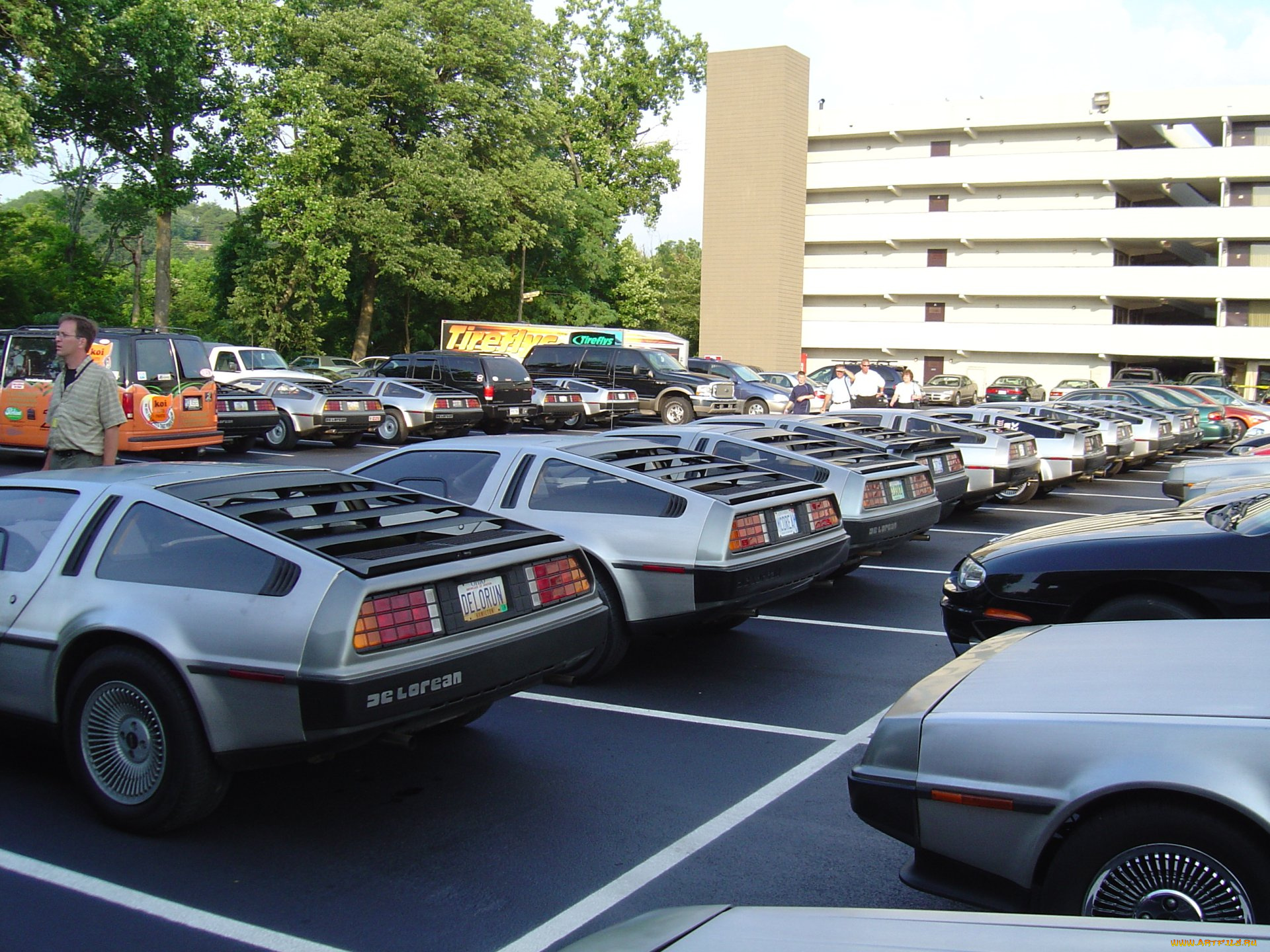 автомобили, dmc, delorean