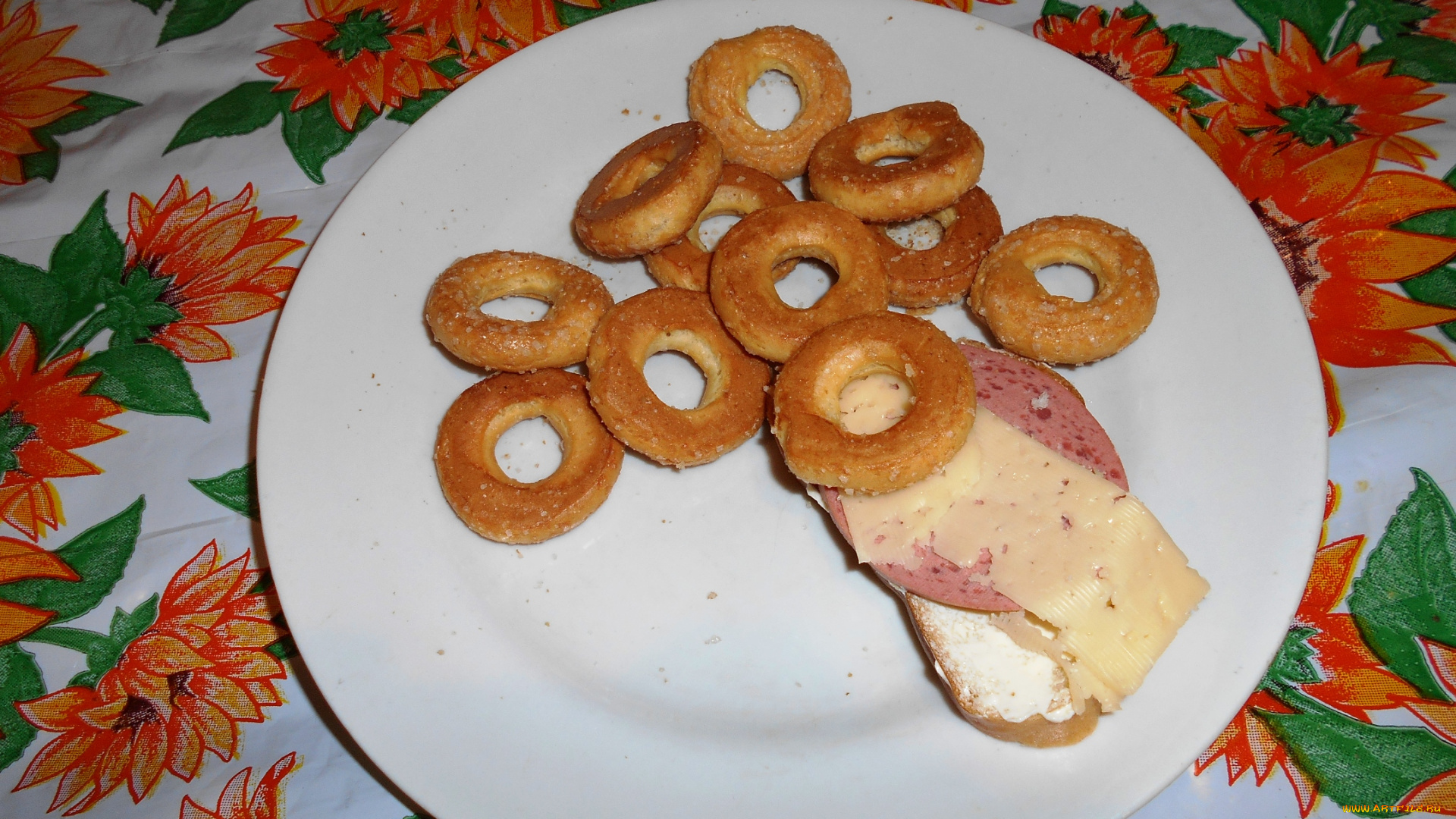 еда, бутерброды, , гамбургеры, , канапе, сушки, бутерброд, хлеб, колбаса, сыр