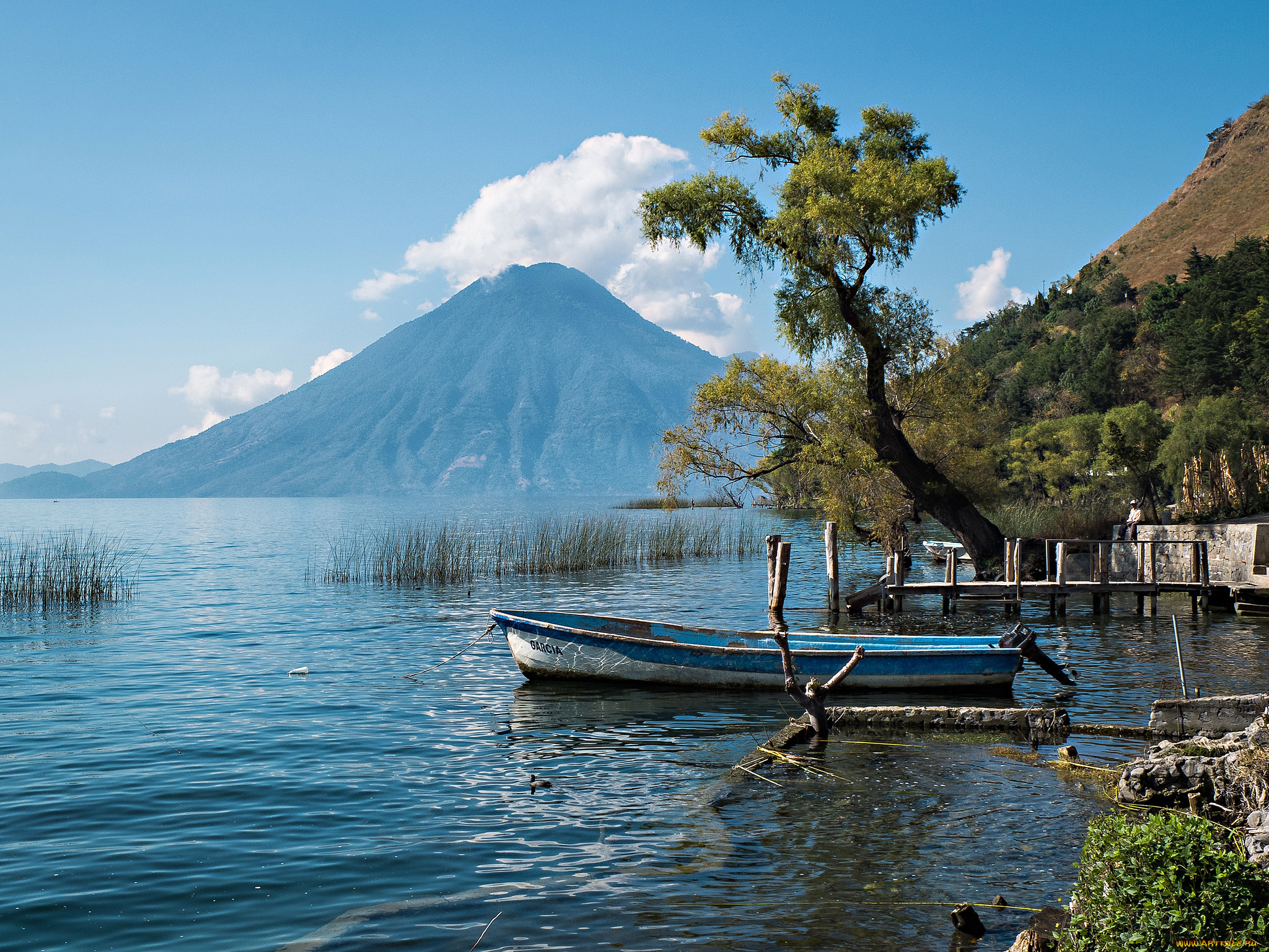 lake, atitlan, guatemala, природа, реки, озера, озеро, атитлан, вулкан, гватемала, лодка, дерево