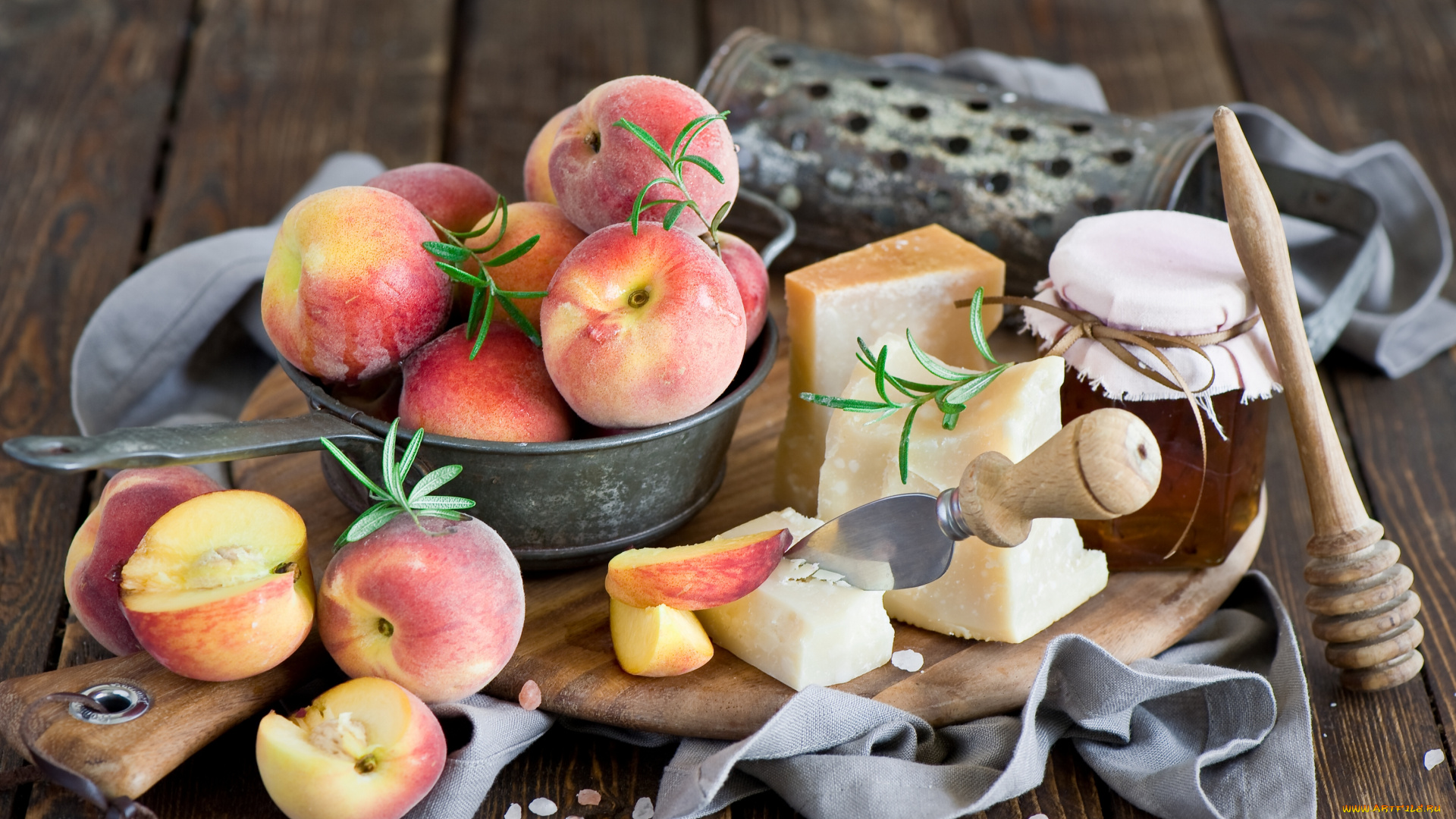 еда, разное, натюрморт, мёд, сыр, персики