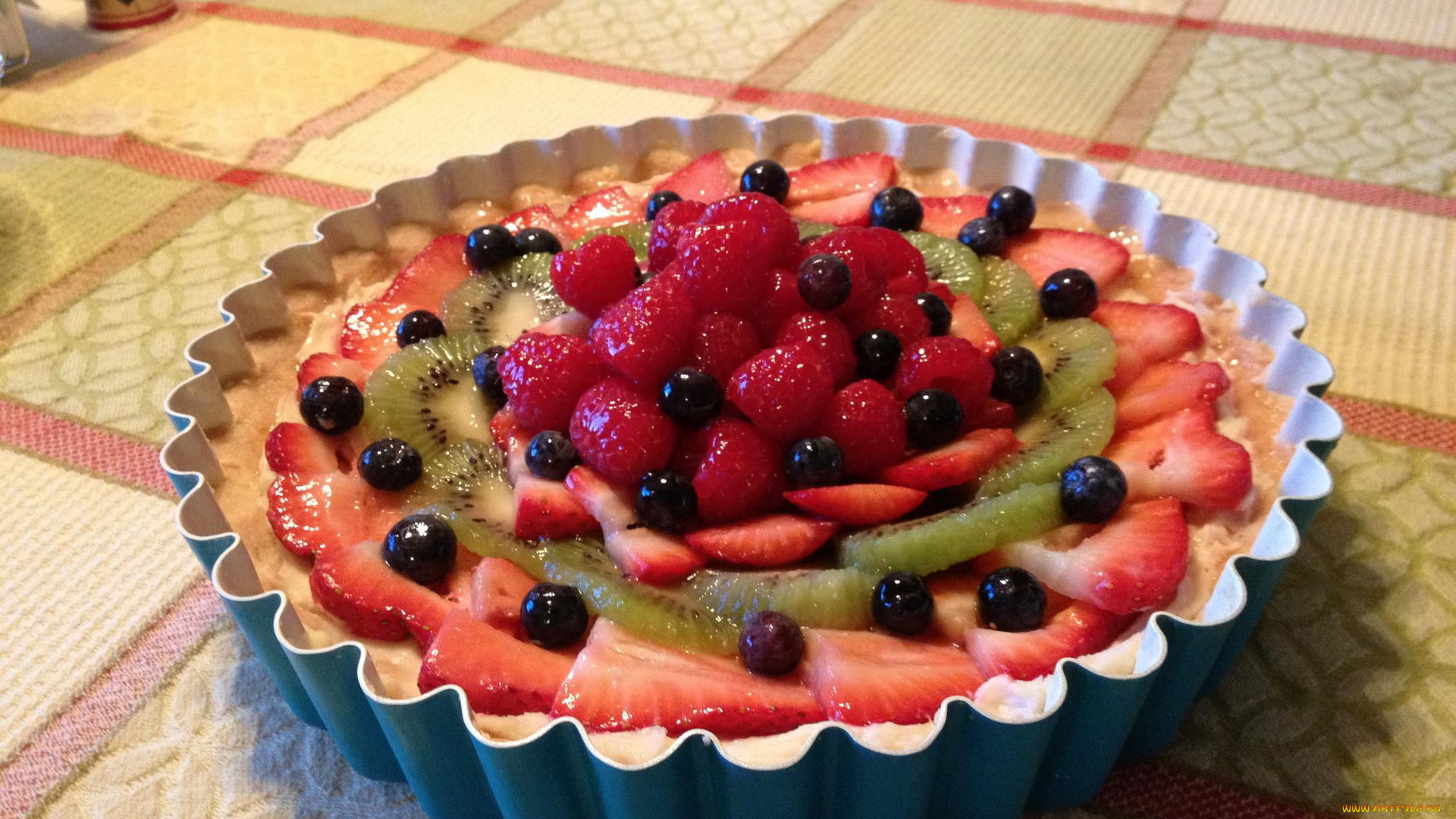 еда, пироги, клубника, киви, черника