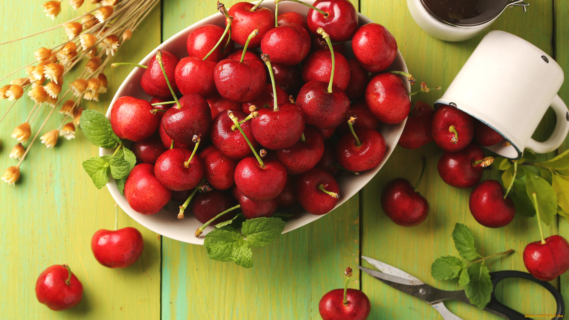 еда, вишня, , черешня, вишни, ягоды, кружка, красный, мята, ножницы