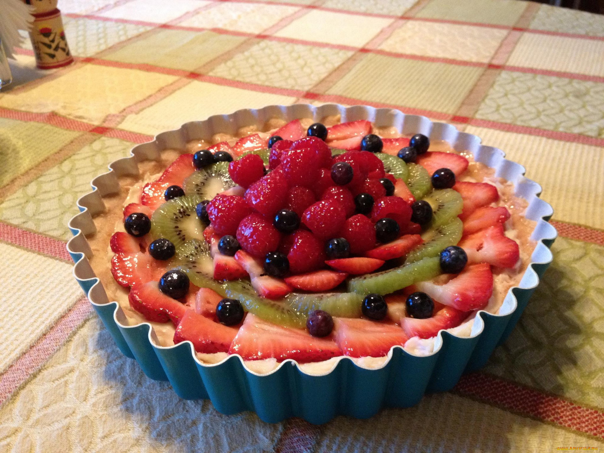 еда, пироги, клубника, киви, черника