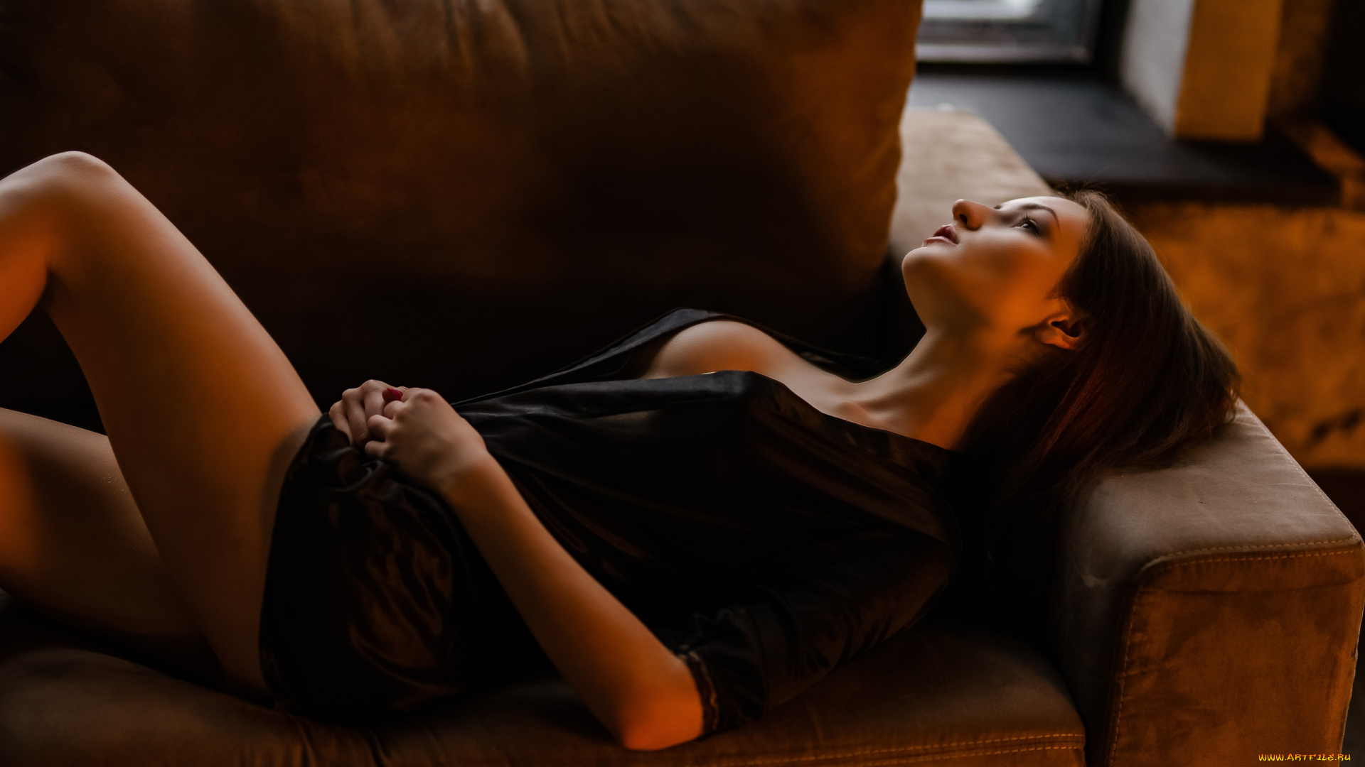 alina, cortez, девушки, девушка, женщина, шатенка, темноволосая, сексуальная, модель, звезда, позирует, разная, обувь, верхняя, стильная, одежда, нижнее, эротическое, бельё, трусы, лифчик, колготки, чулки, аксессуары, макияж, и, множество, элементов, на, фотографии