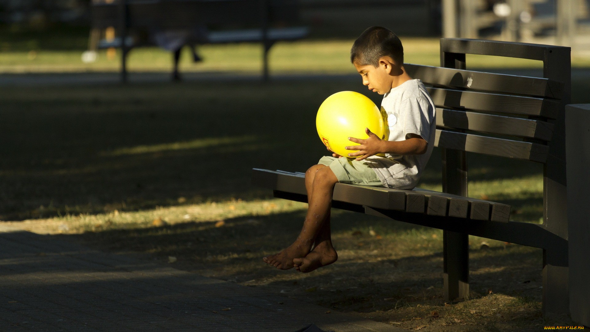 разное, дети, мальчик, мяч, скамейка