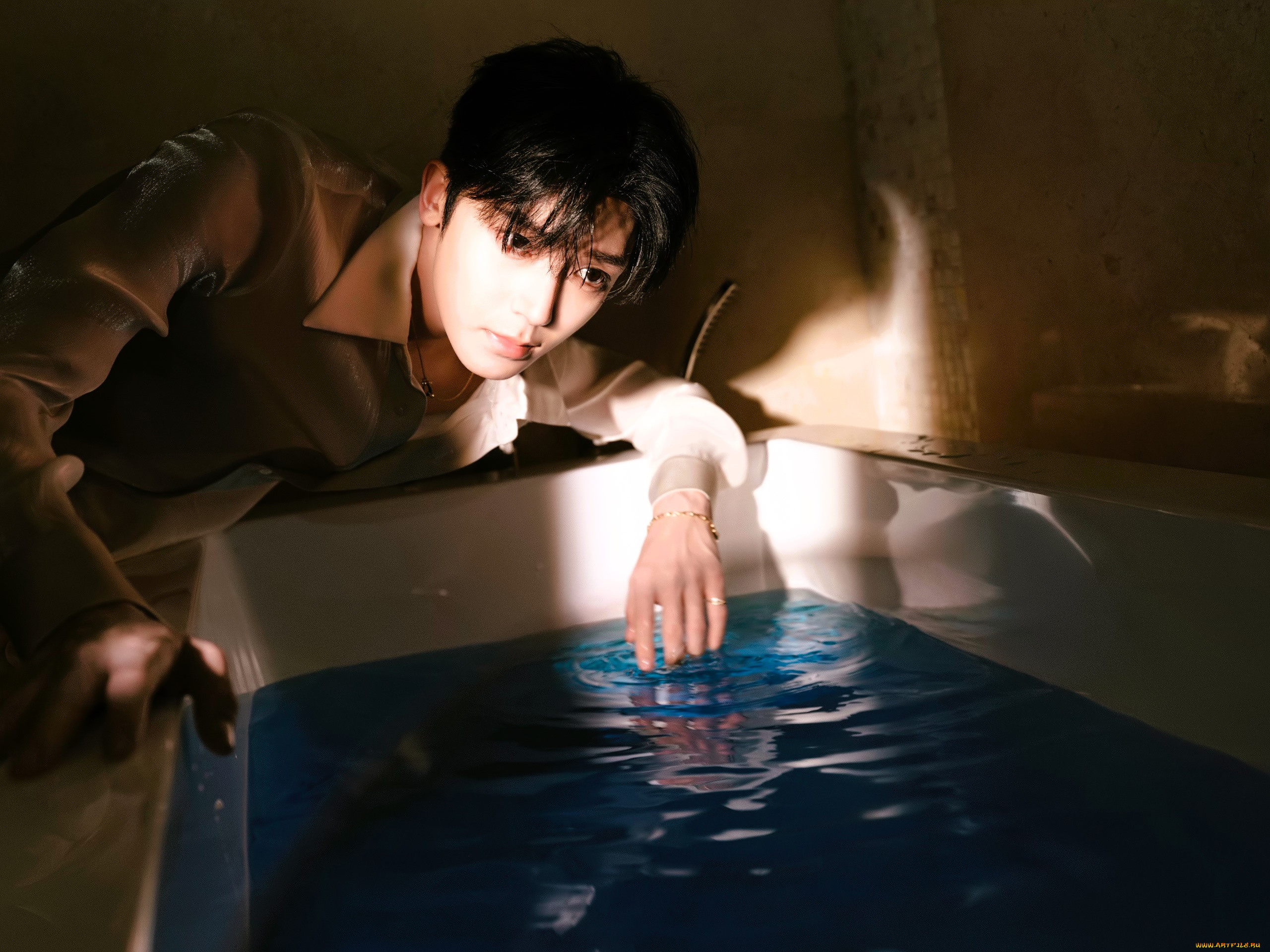 мужчины, hou, ming, hao, актер, рубашка, ванна, вода