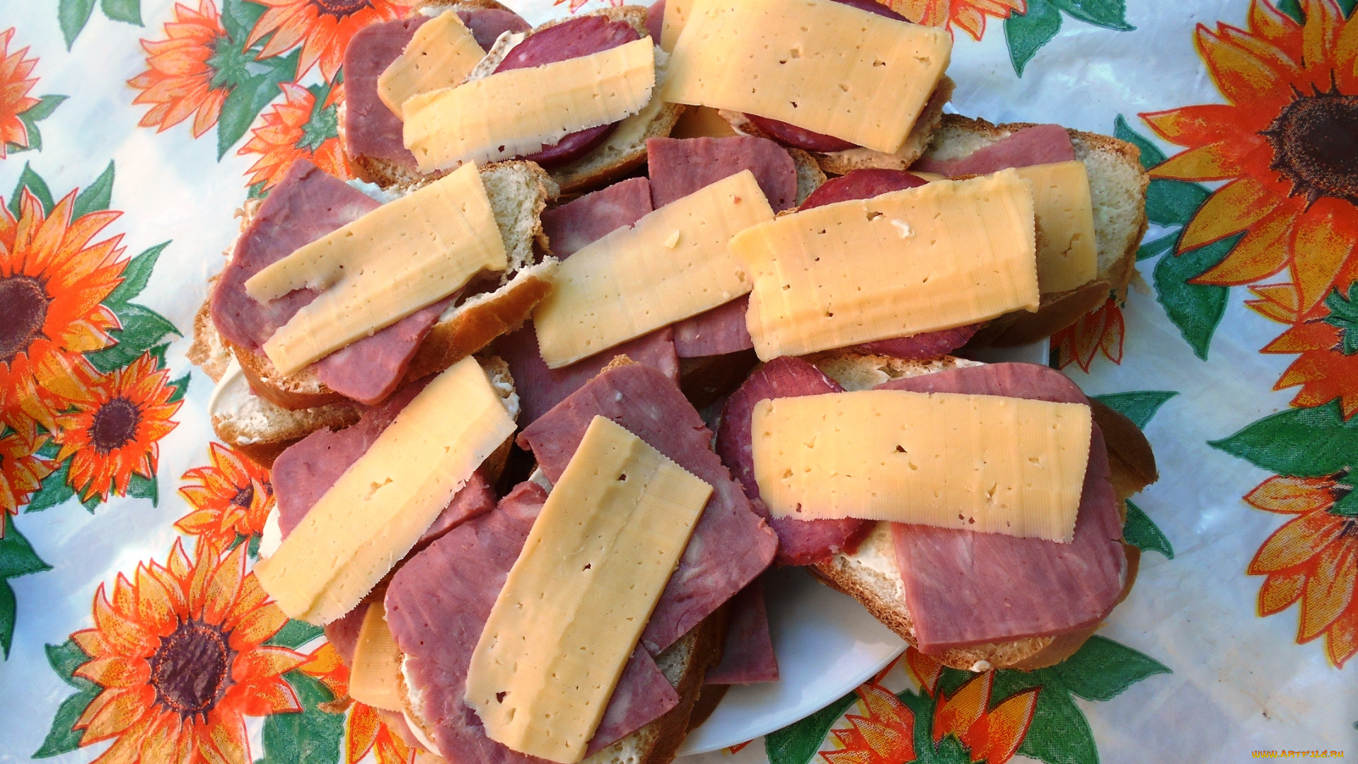 еда, бутерброды, , гамбургеры, , канапе, колбаса, хлеб, сыр