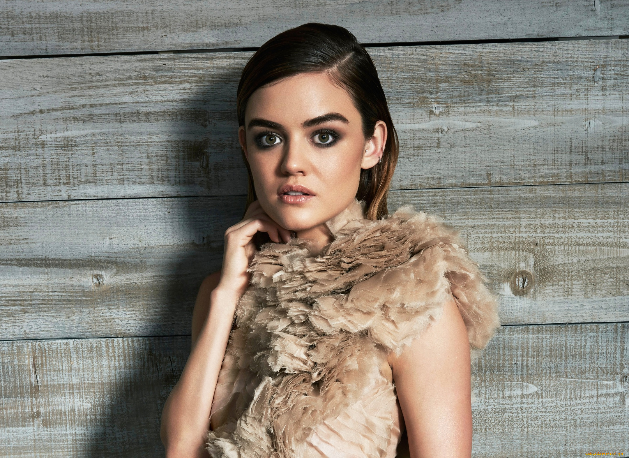 девушки, lucy, hale, актриса, эмоции, шатенка