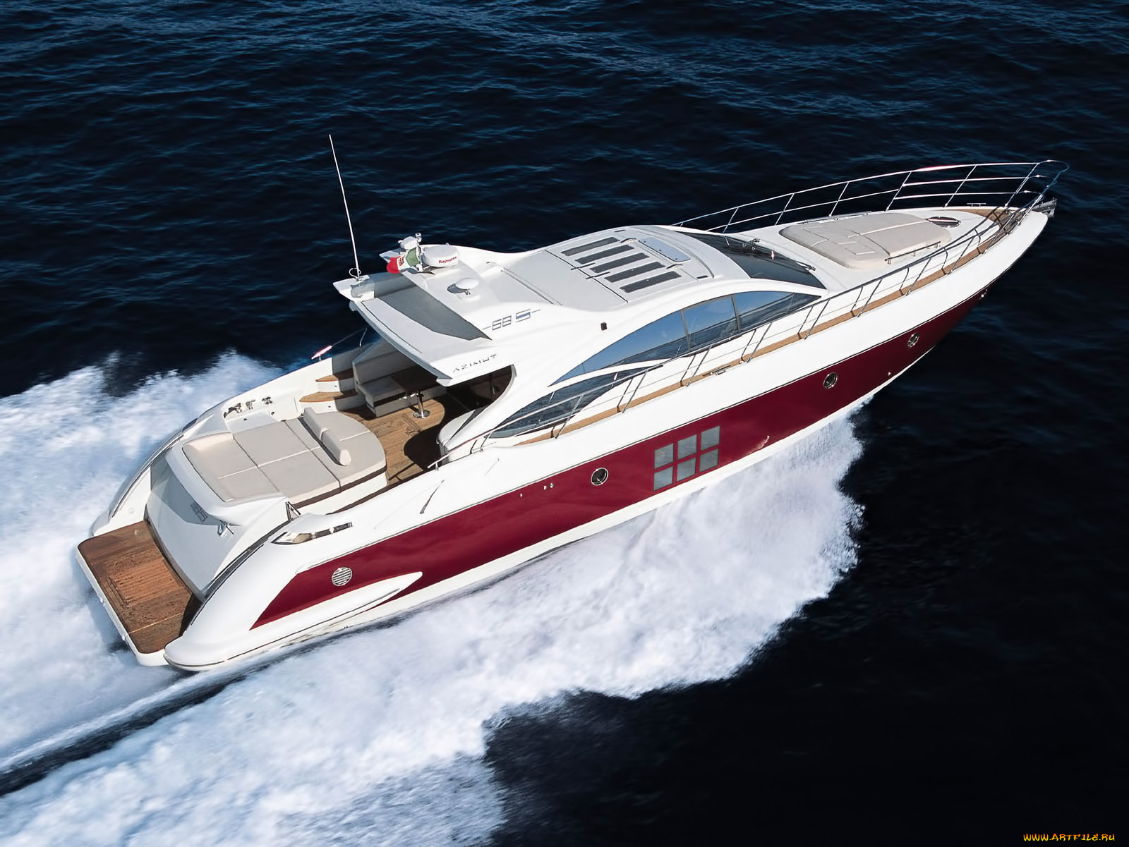 корабли, Яхты