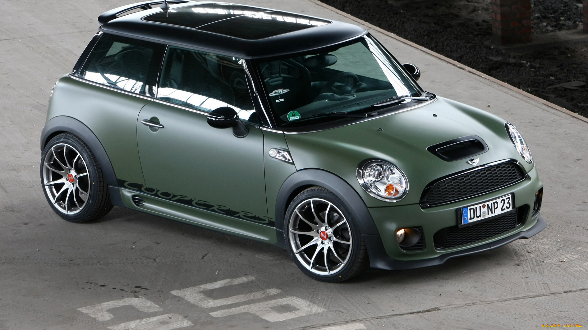 автомобили, mini