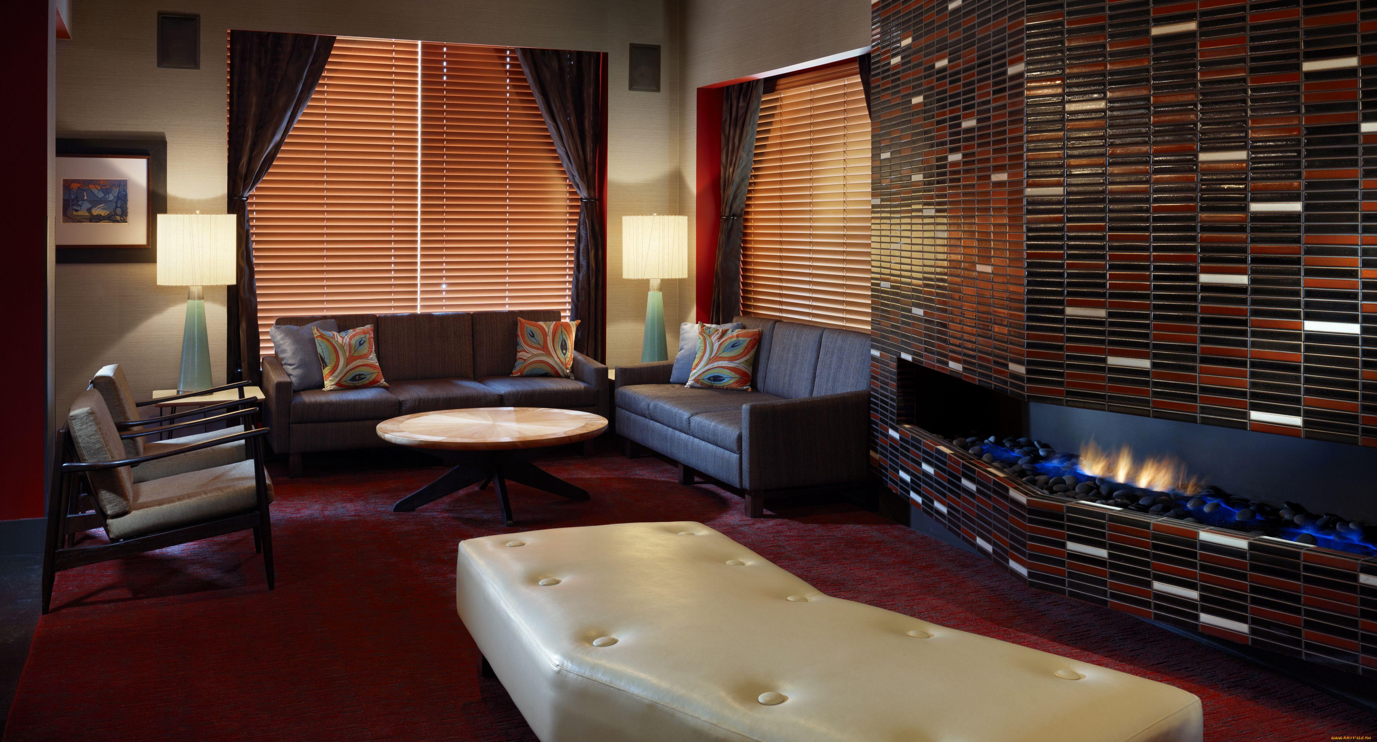 интерьер, гостиная, кресло, жалюзи, диван, камин, стол