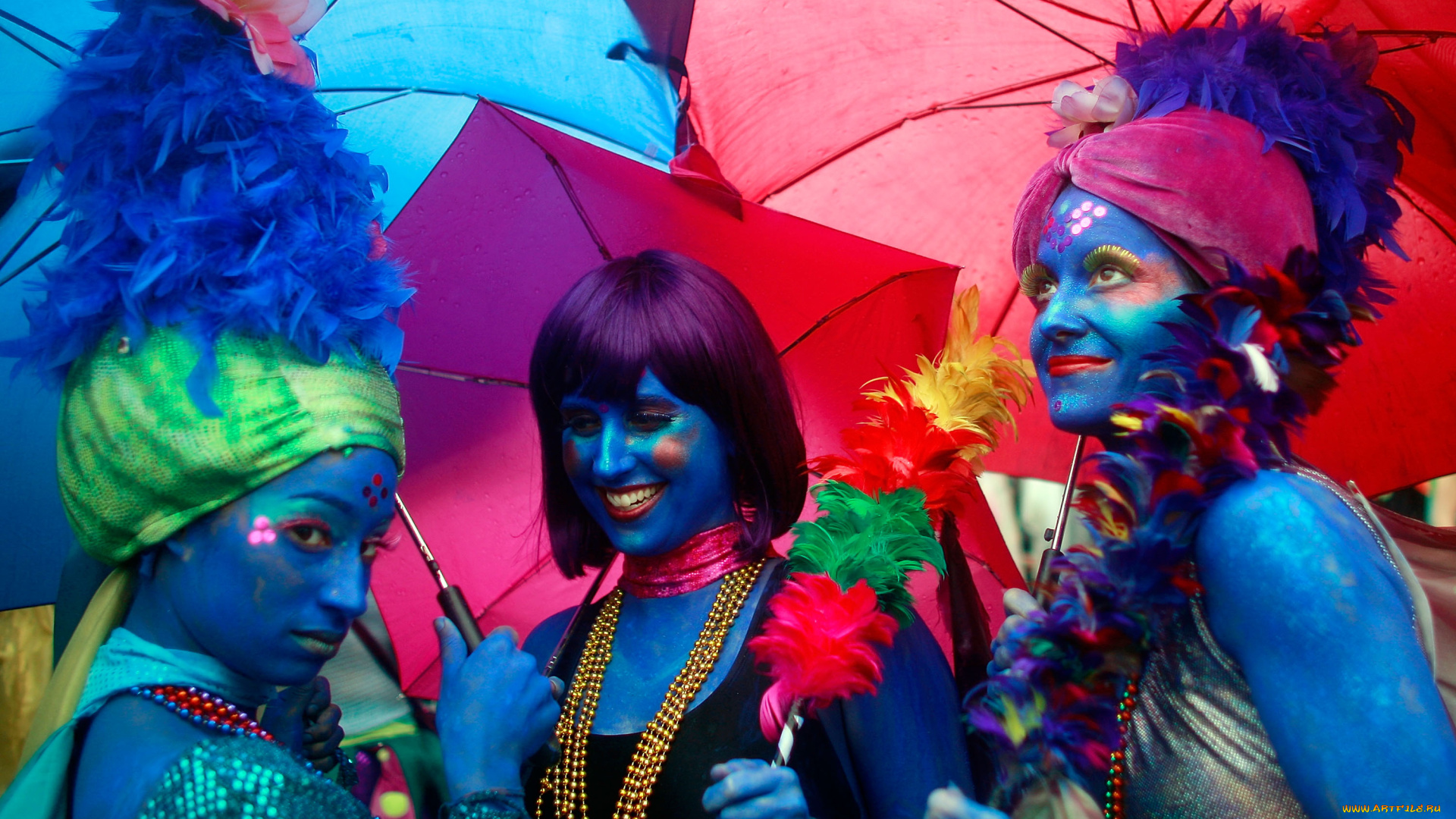 -Unsort, Креатив, девушки, unsort, креатив, зонт, бусы, перья, раскраска