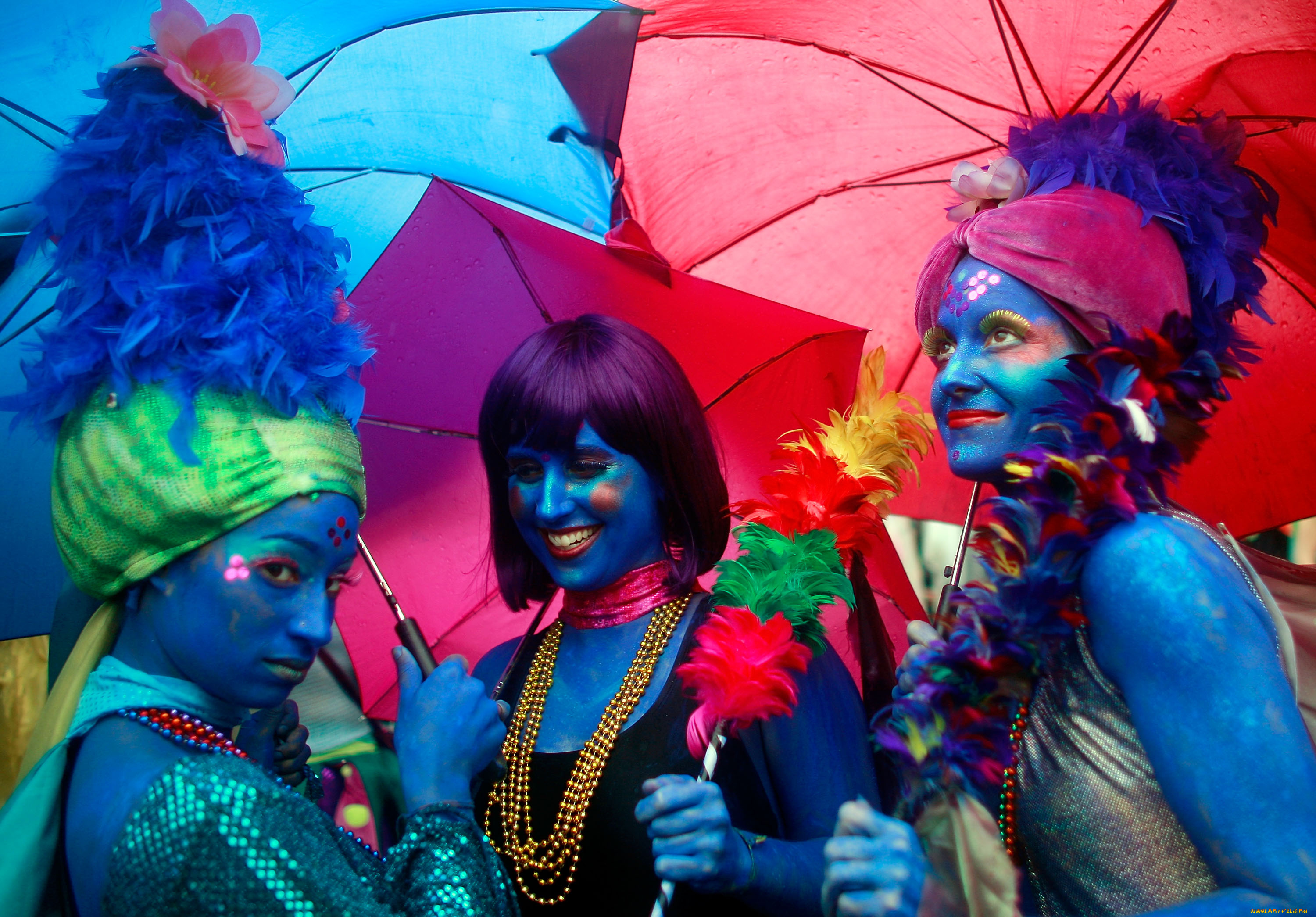 -Unsort, Креатив, девушки, unsort, креатив, зонт, бусы, перья, раскраска