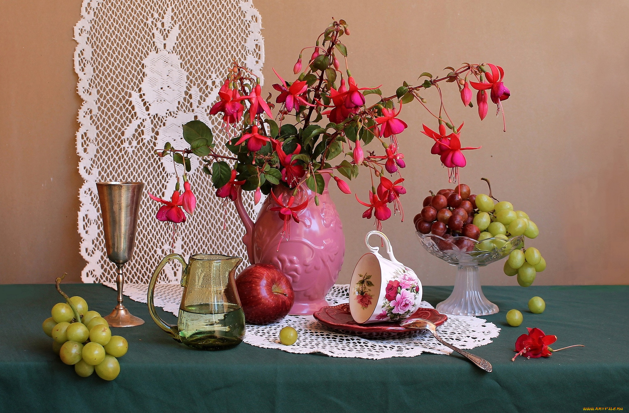 еда, натюрморт, фуксия, яблоко, виноград, бокал