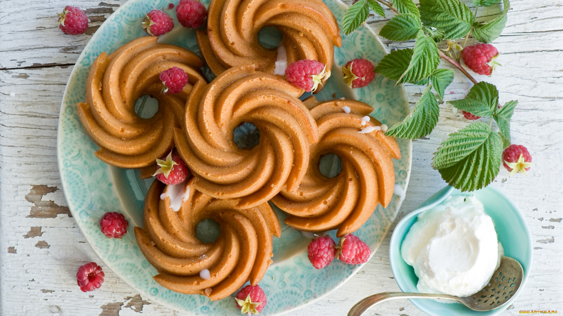 еда, пирожные, , кексы, , печенье, печенье, малина, листья