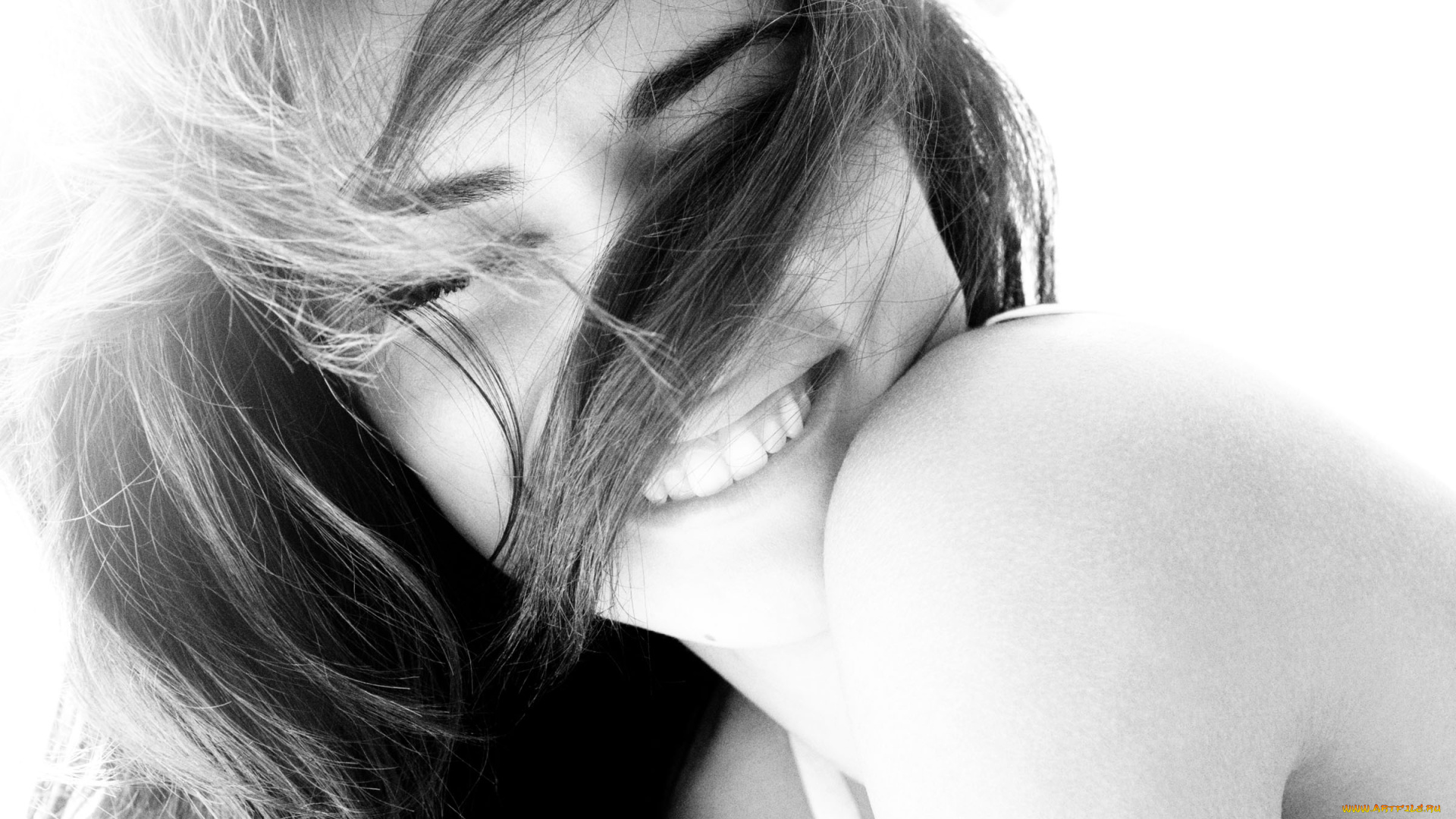 девушки, adriana, lima, адриана, лима, модель, волосы, лицо, улыбка, черно-белая