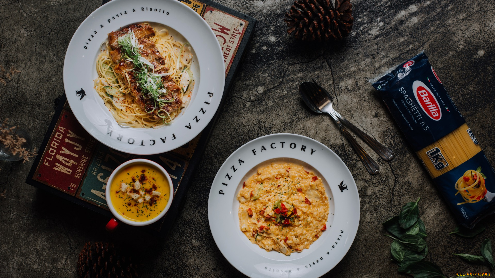 еда, разное, паста, тарелки, блюдо, суп, сухарики