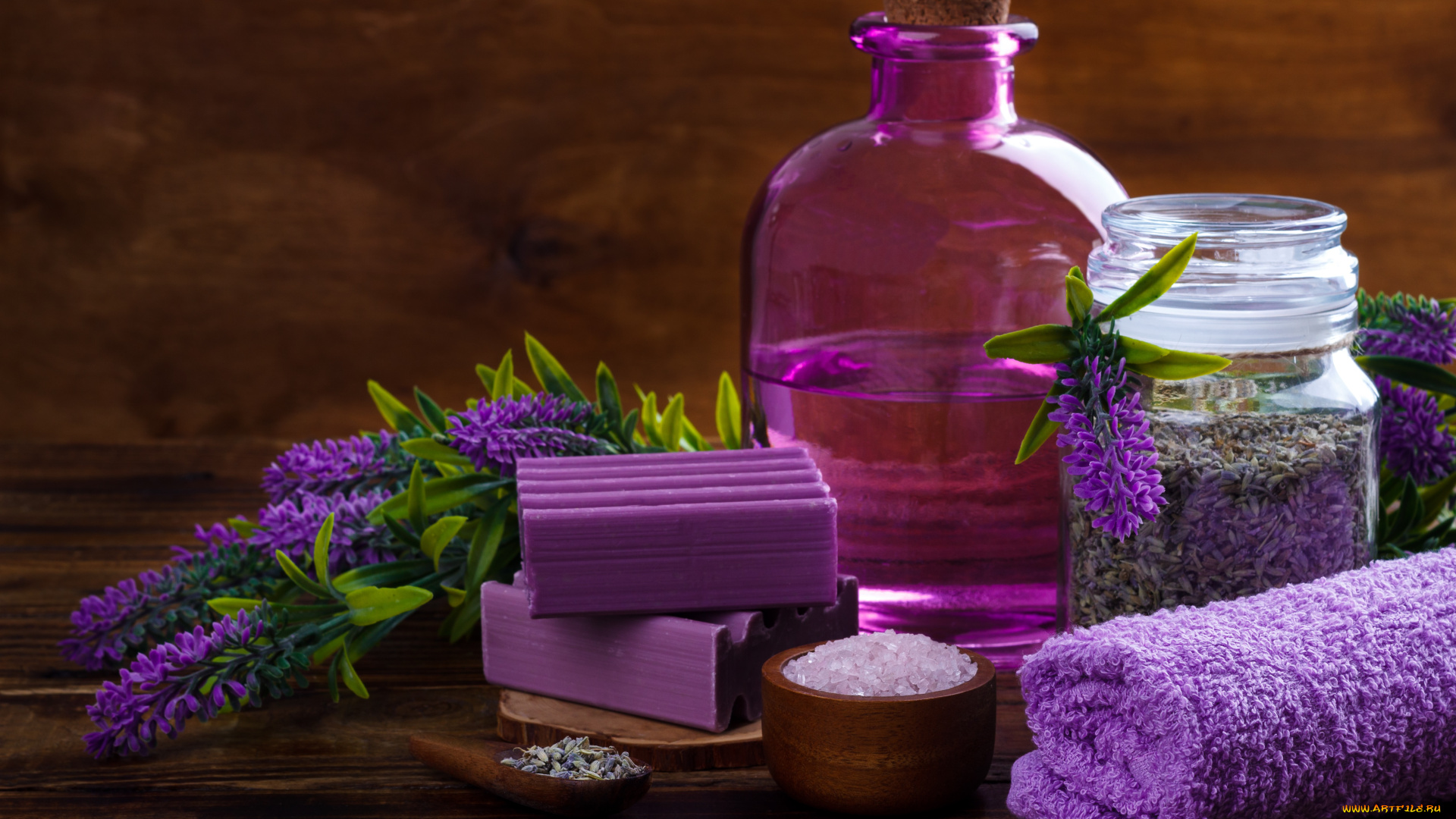 разное, косметические, средства, , духи, гигиена, здоровый, здоровья, цветов, косметики, фиолетовый, нефть, природный, массаж, лосьон, лаванды, спа, терапия, полотенце, лечение, мыло, кожа, душ, настройка, семена, соль, релаксация, расслабиться