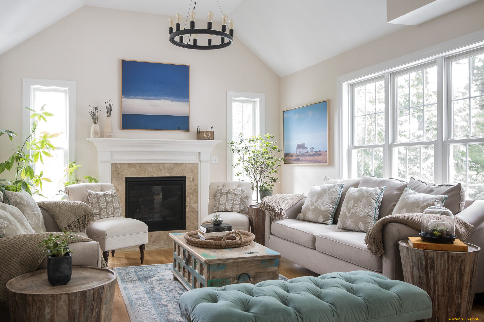 интерьер, гостиная, диван, мебель, подушки