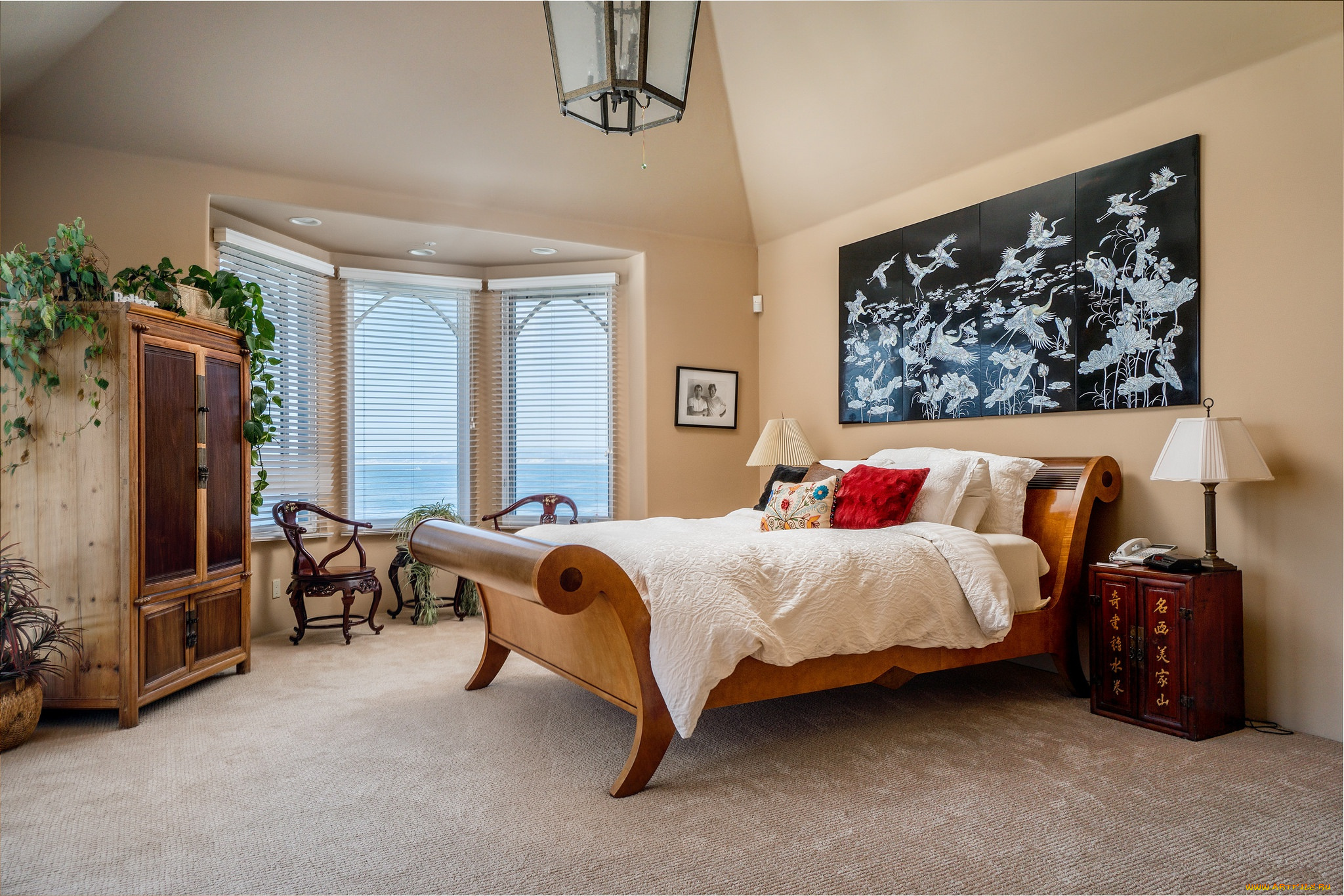 интерьер, спальня, окно, картина, шкаф, кровать