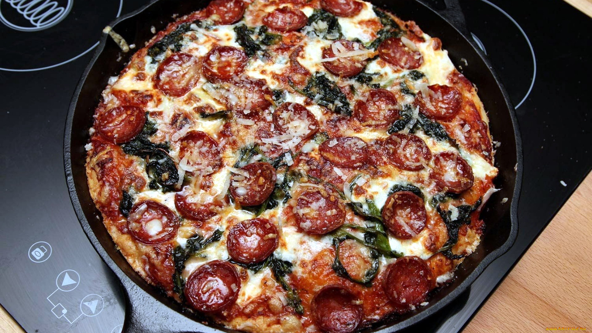 еда, пицца, колбаса