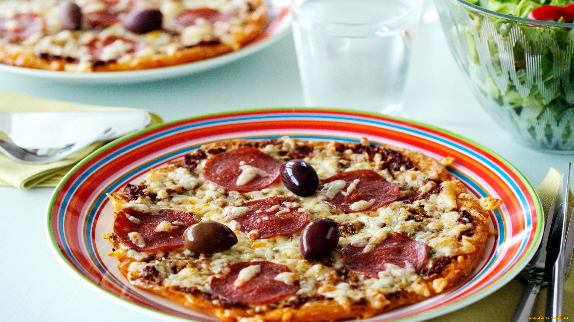 еда, пицца, сыр, колбаса, маслины