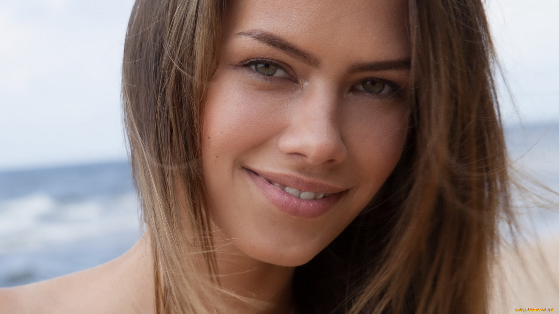 laura, angelina, девушки, laura, angelina, , laina, модель, laura, angelina, девушка, красотка, лицо, брюнетка, макияж, улыбка, взгляд, поза, портрет