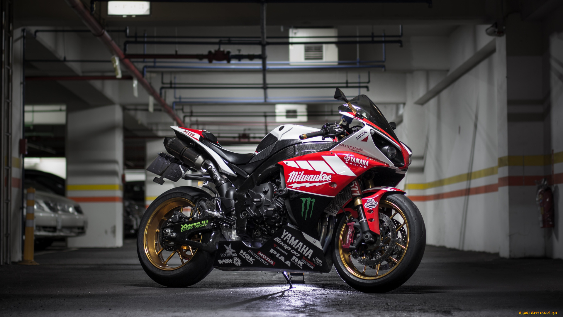 мотоциклы, yamaha, красный, парковка