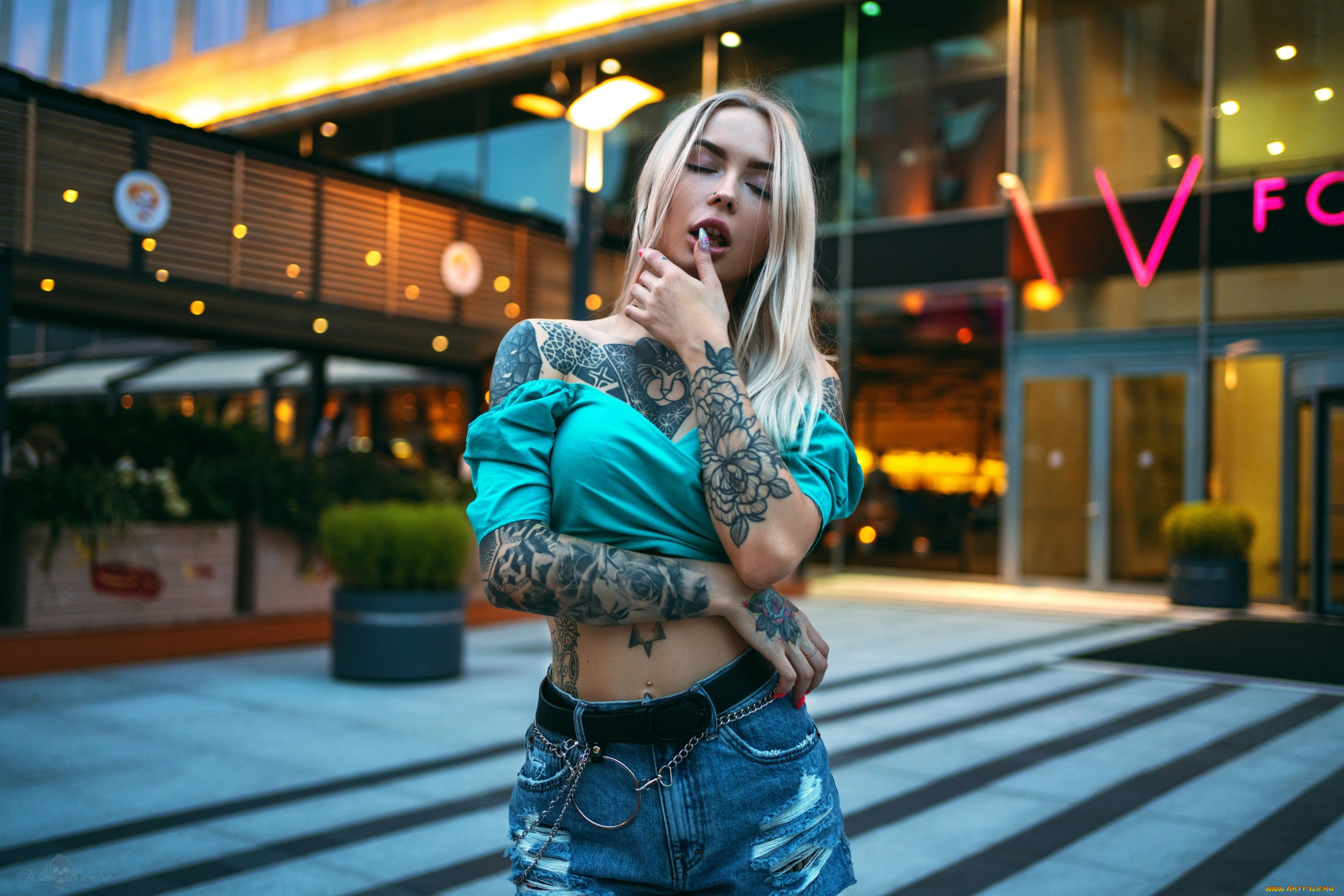 девушка, -, girl, девушки, -, блондинки, , светловолосые, девушка, женщина, блондинка, светловолосая, сексуальная, модель, звезда, позирует, разная, обувь, верхняя, стильная, одежда, нижнее, эротическое, бельё, трусы, лифчик, колготки, чулки, аксессуары, макияж, и, множество, элементов, на, фотографии