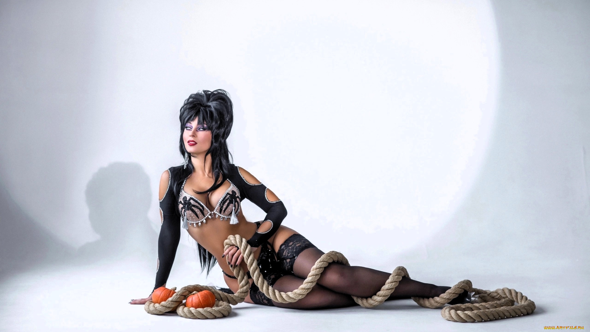 девушки, анна, шаховская, образ, косплей, наряд, костюм, эльвира, тыквы, канат