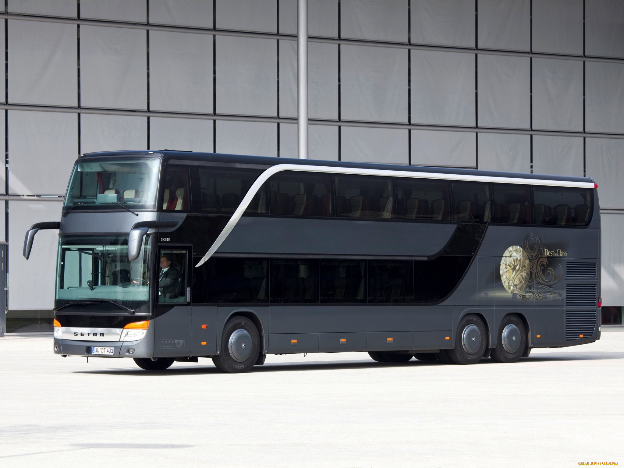 автомобили, автобусы