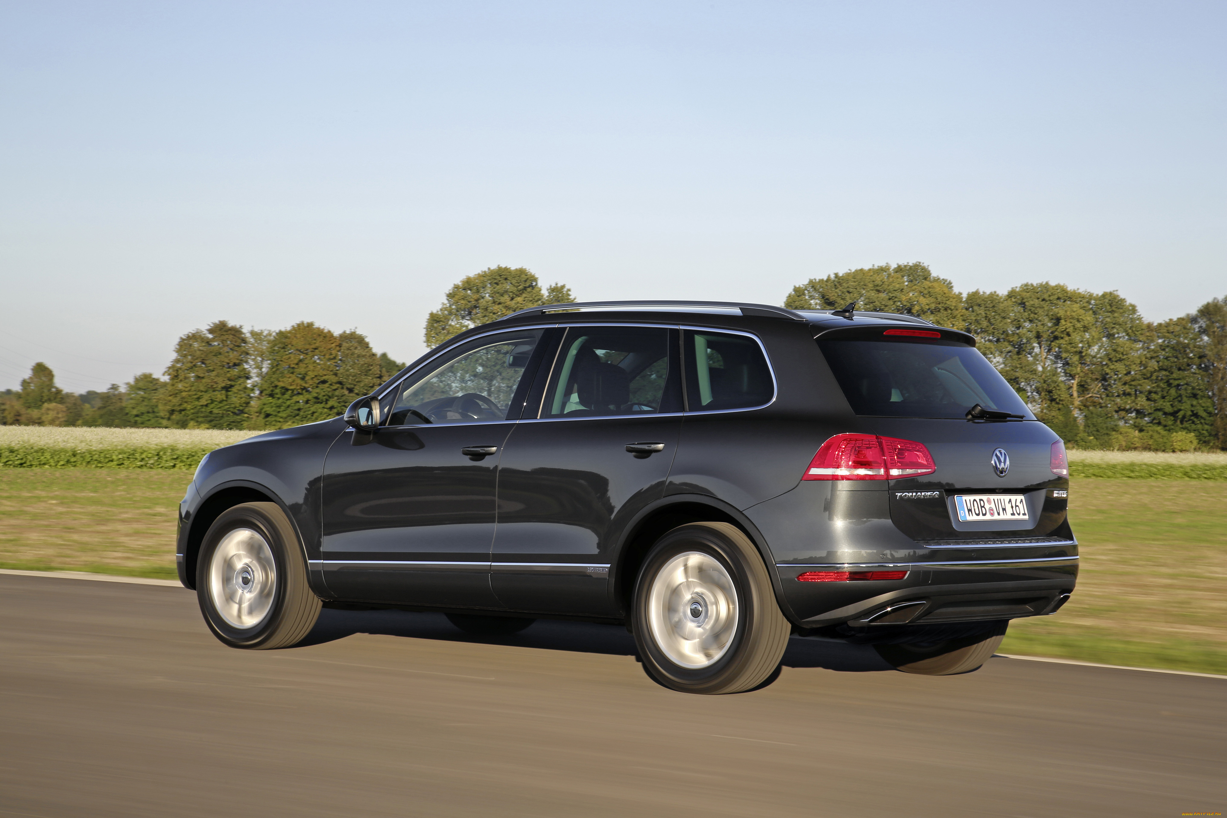 автомобили, volkswagen, темный, 2014г, touareg, hybrid