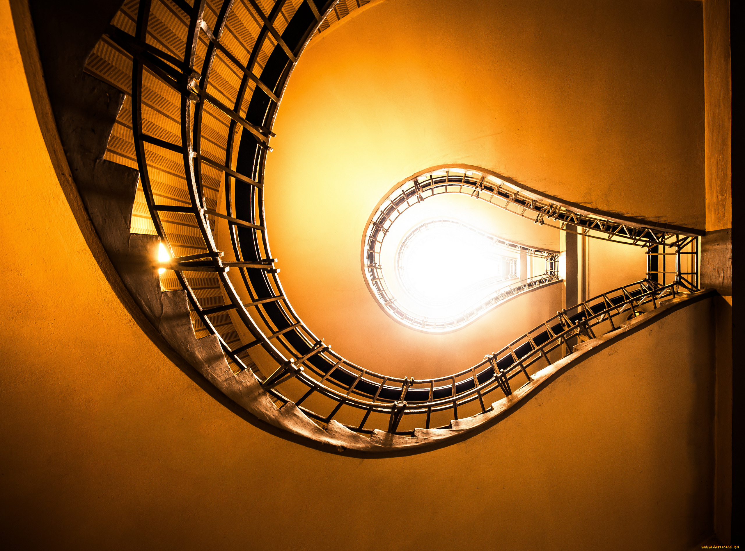 интерьер, холлы, , лестницы, , корридоры, лестница, иллюстрация, лампочки, ступени, смотри, вверх, в, помещении, солнце, свет