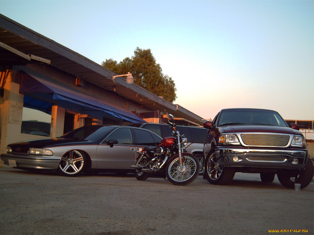 автомобили, разные, вместе