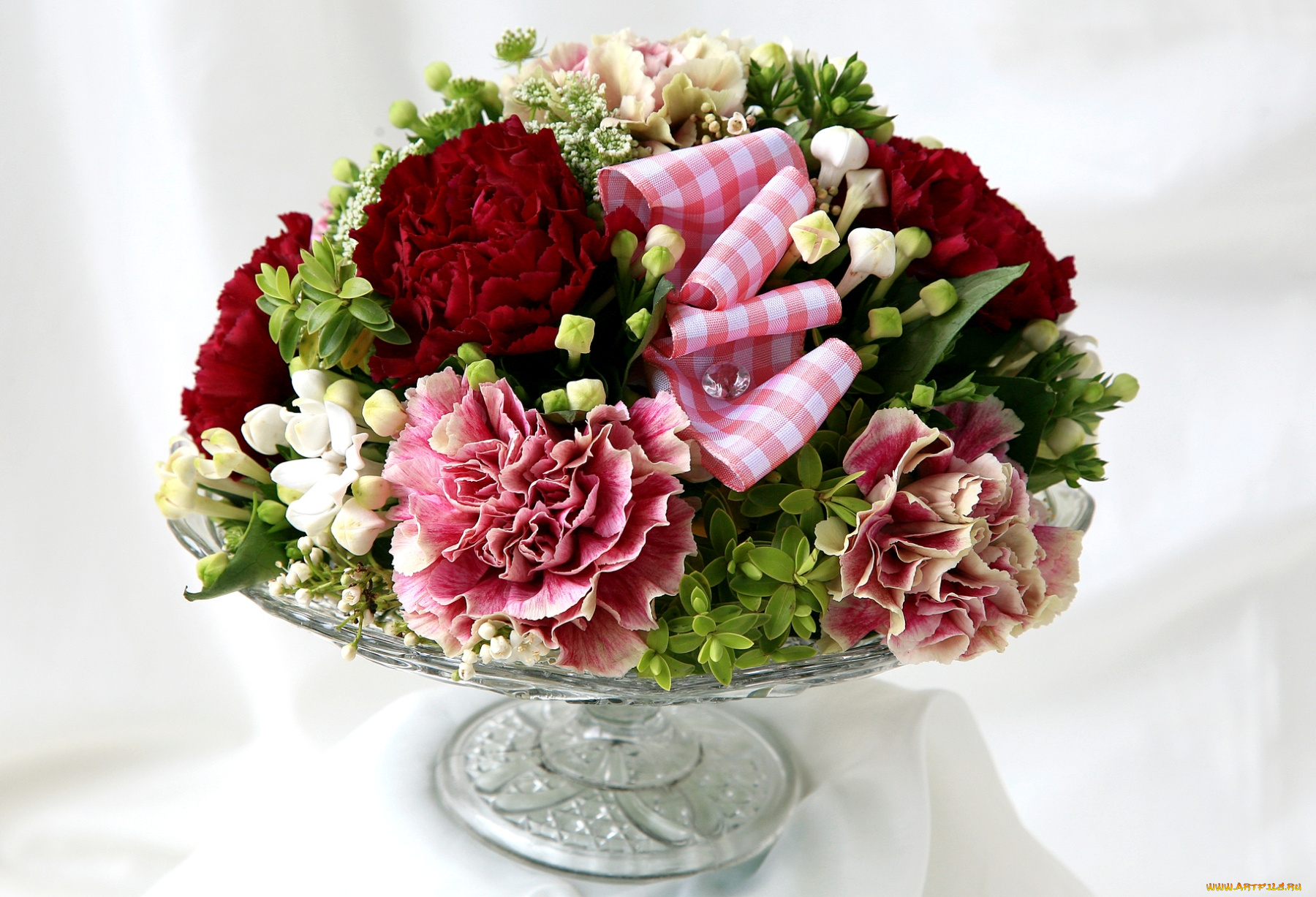 цветы, букеты, композиции, лента, гвоздики