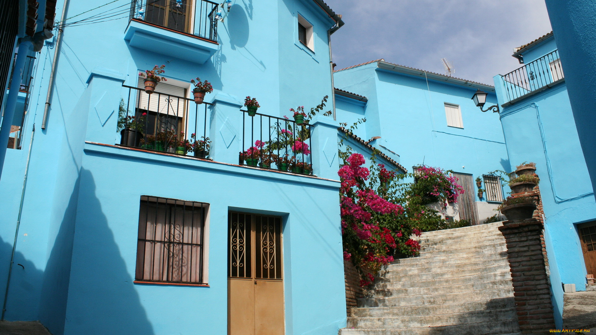 испания, андалусия, хускар, города, здания, дома, улица, цветы