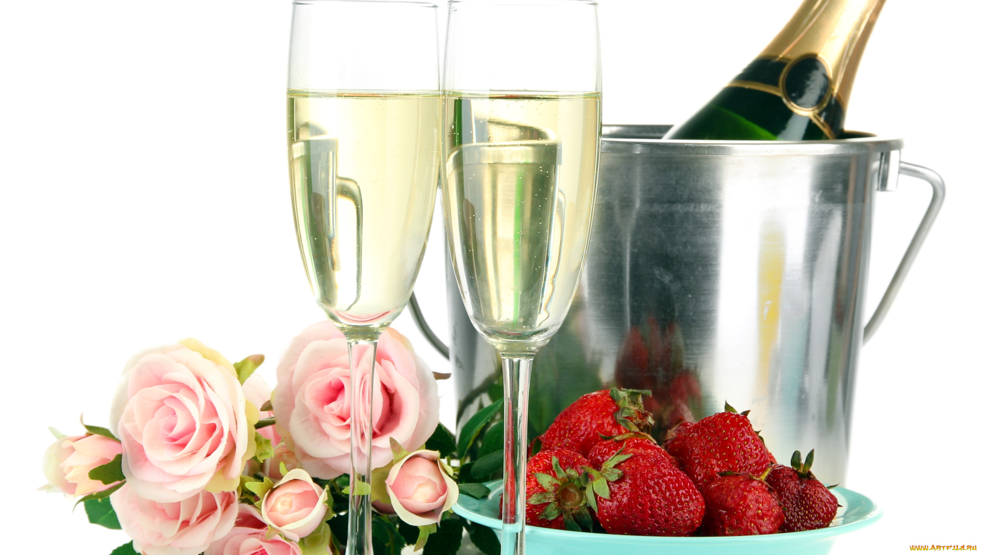 еда, разное, клубника, розы, бутылка, шампанское