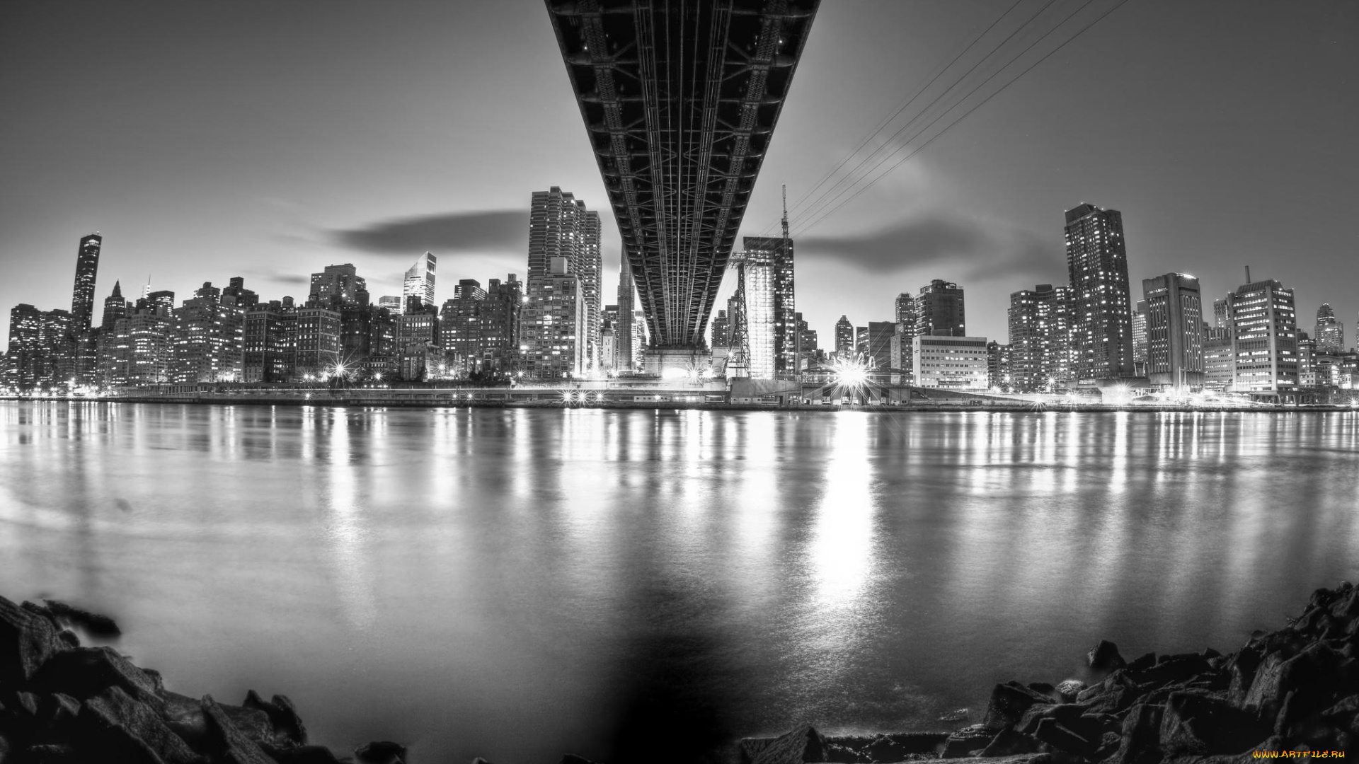 города, нью-йорк, , сша, берега, камни, провода, дома, огни, черно-белая, мост, река, город, здания