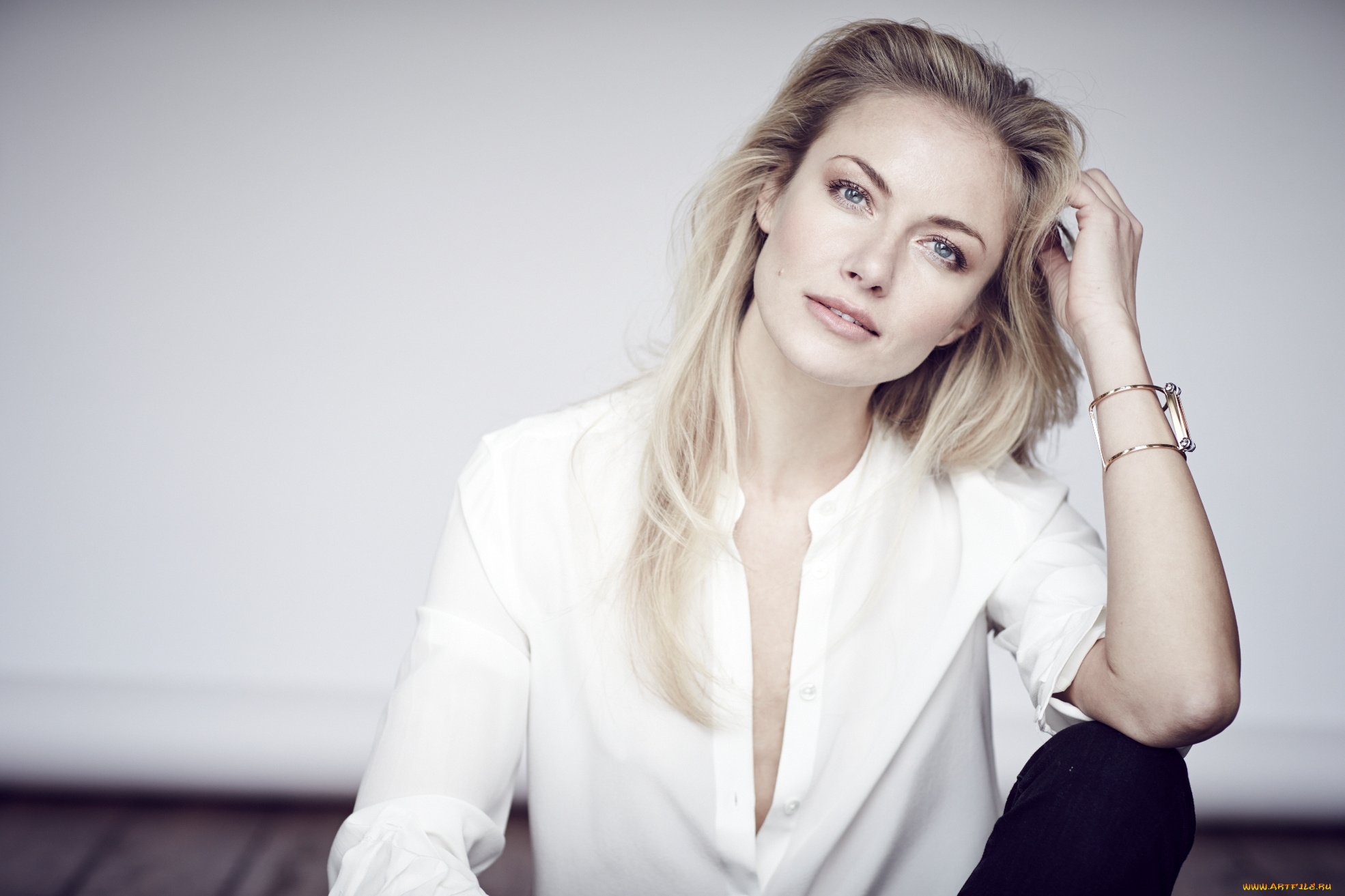 музыка, melanie, laurent, блондинка, рубашка, браслет, melanie, laurent, актриса