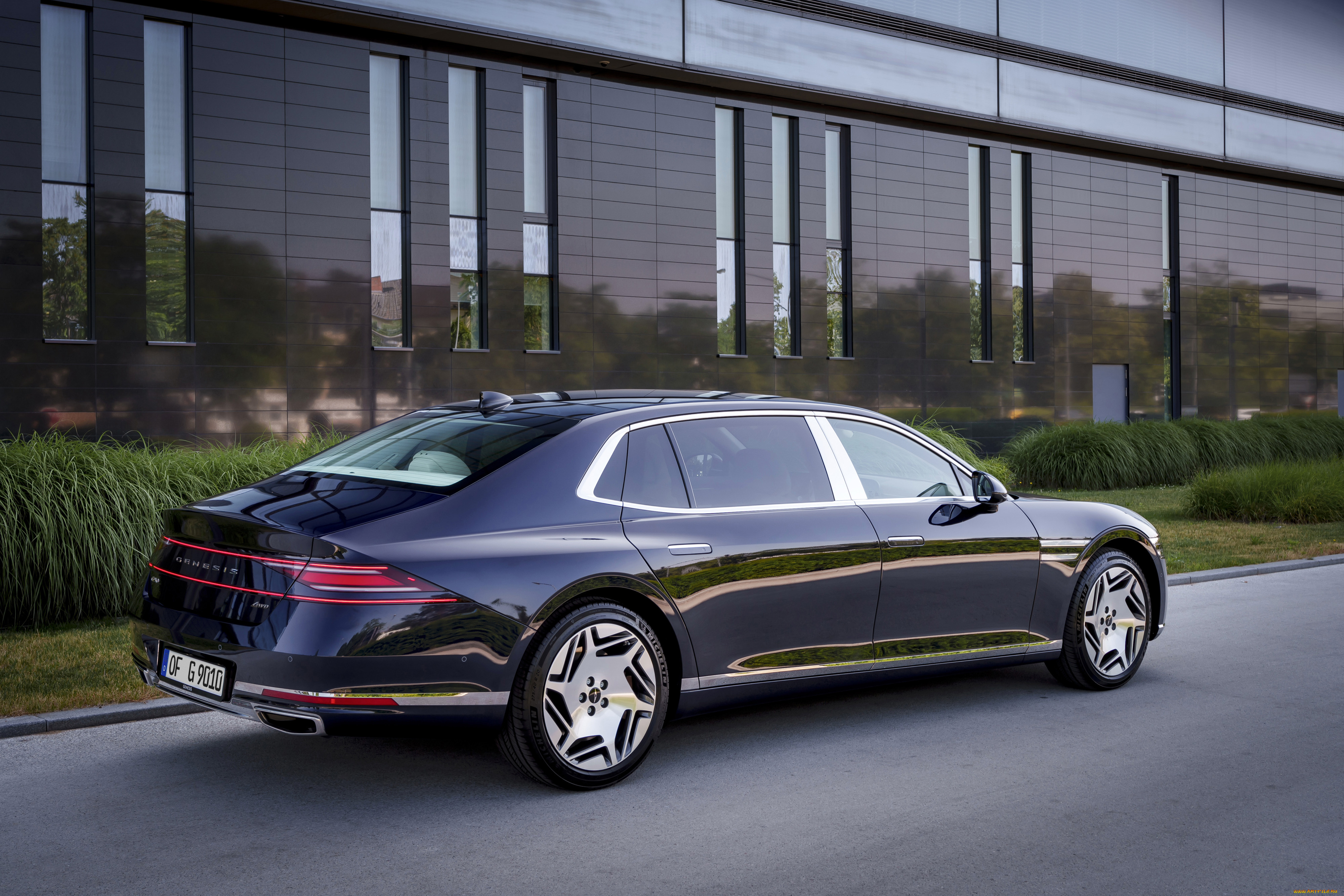 автомобили, genesis