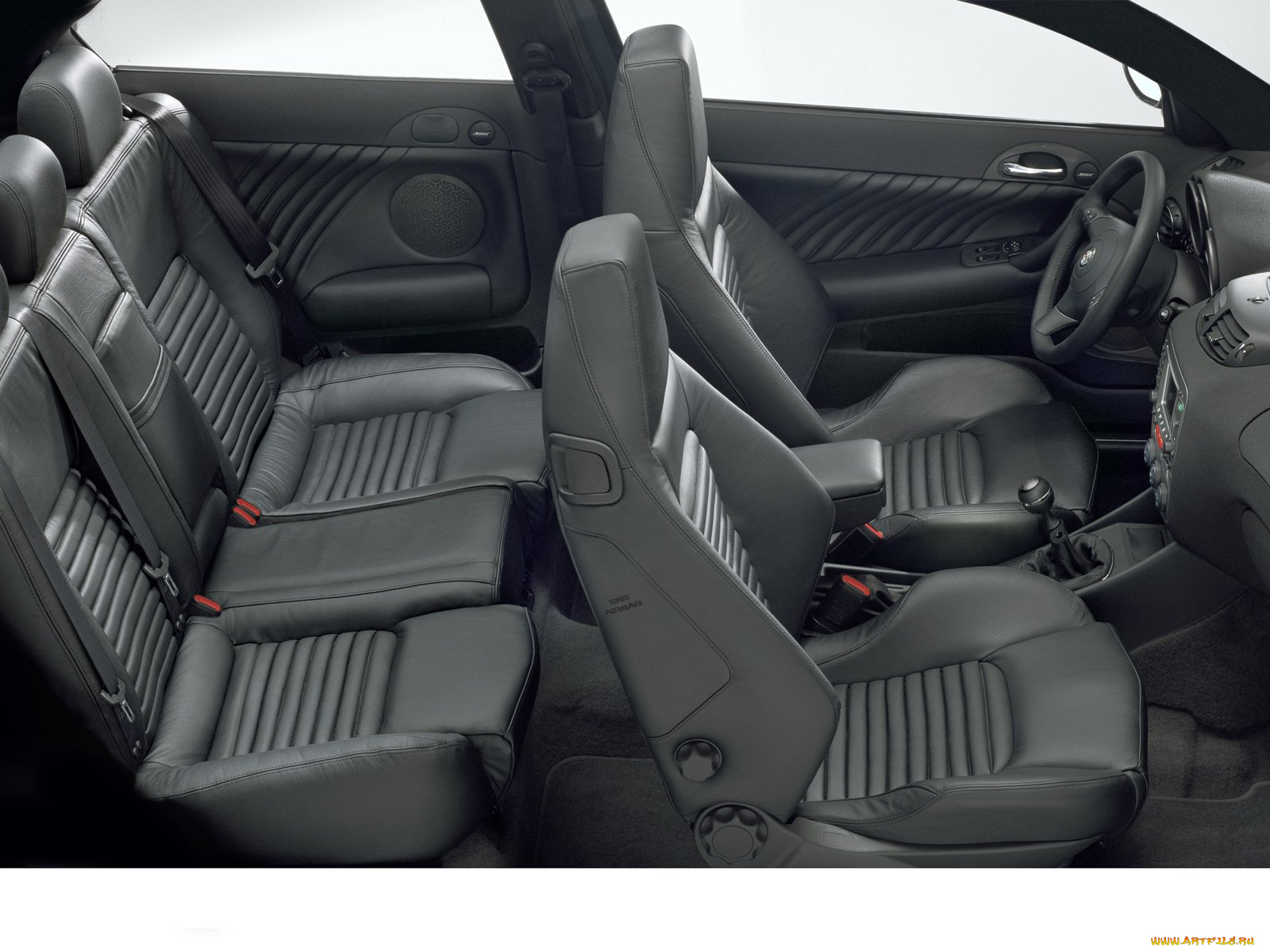 автомобили, интерьеры
